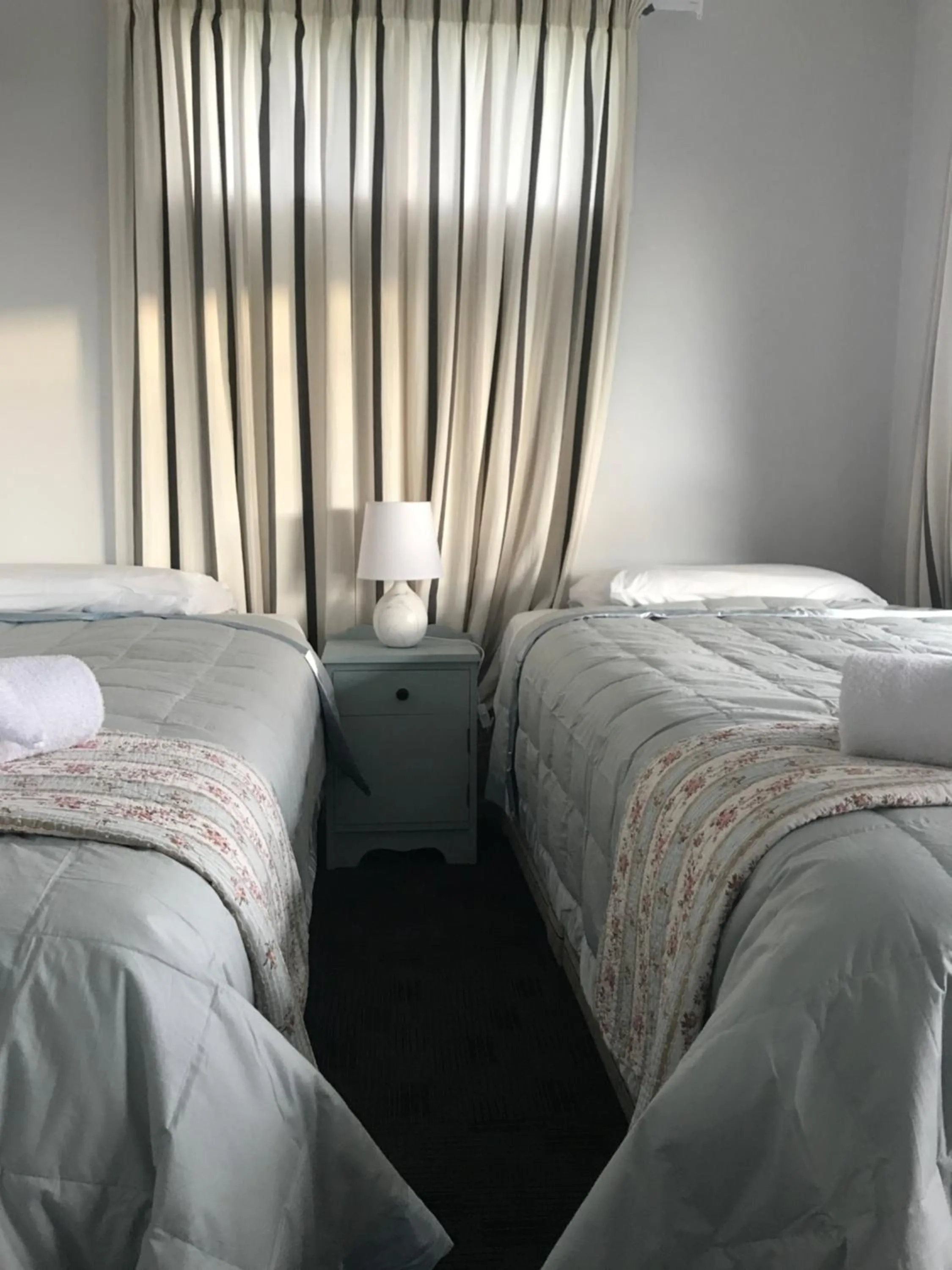 Bedroom, Bed in Rataview