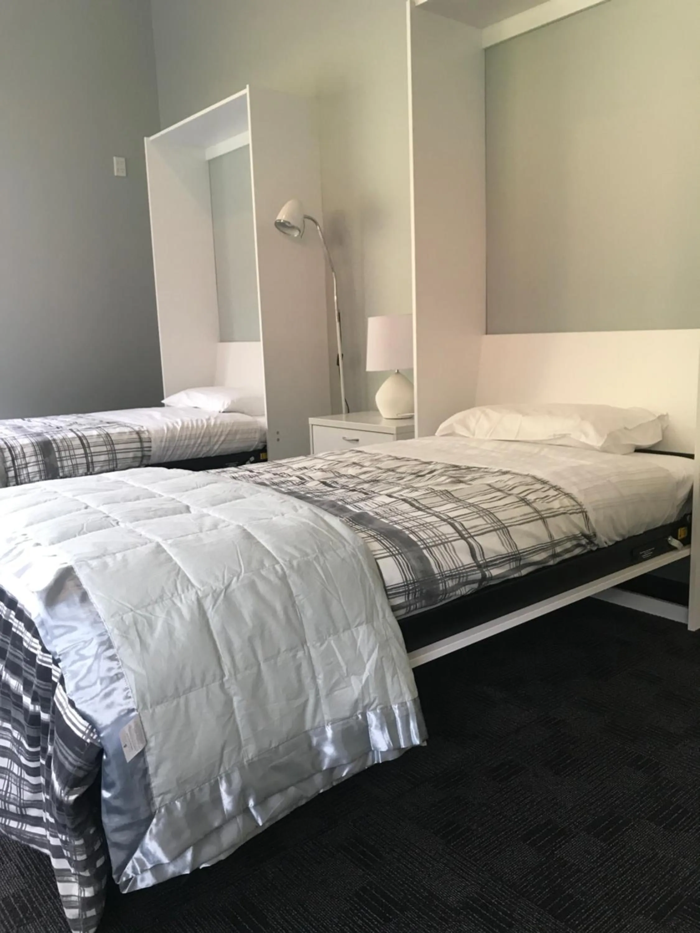 Bedroom, Bed in Rataview