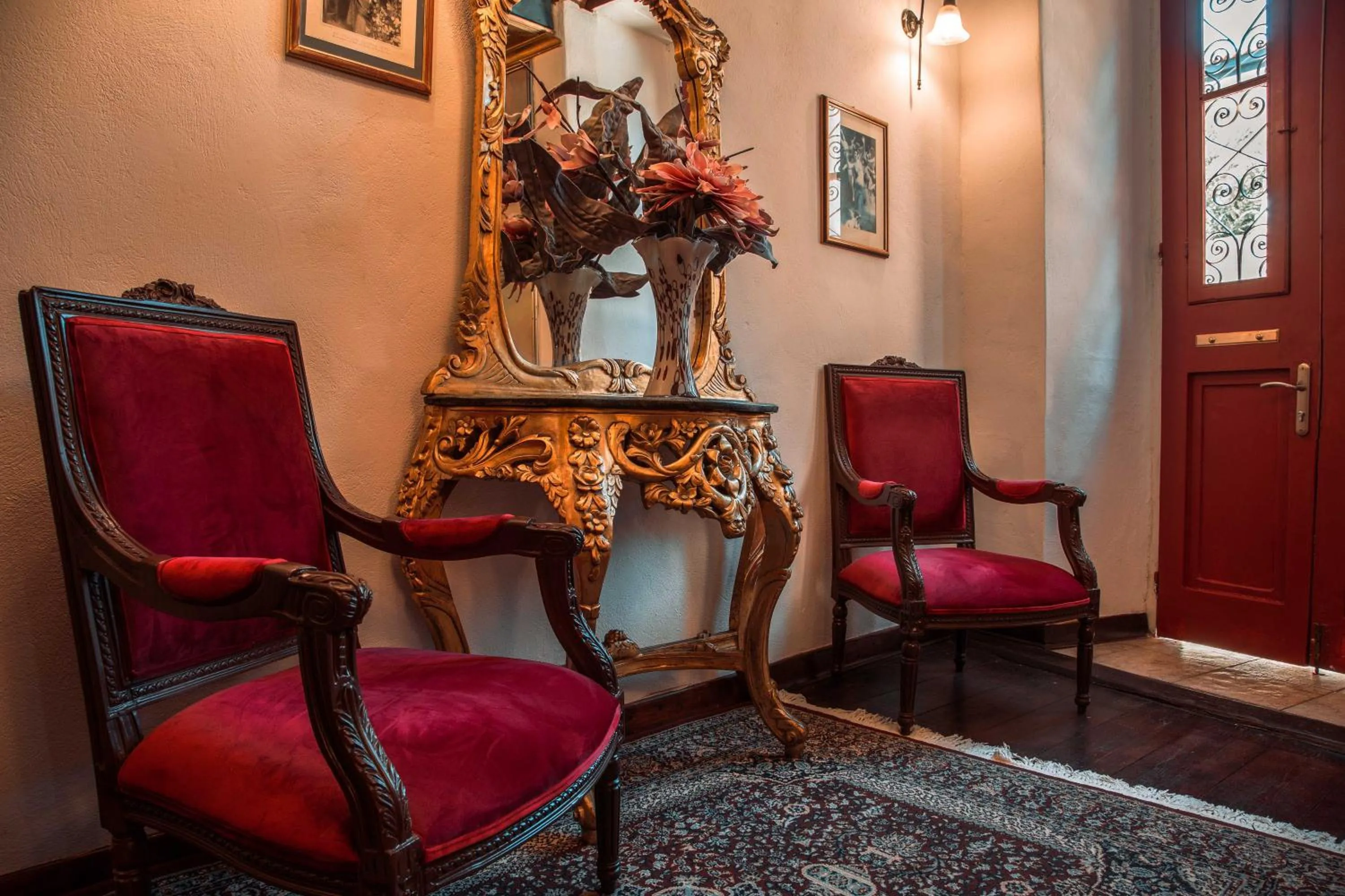 Lobby or reception in Ilion Hotel