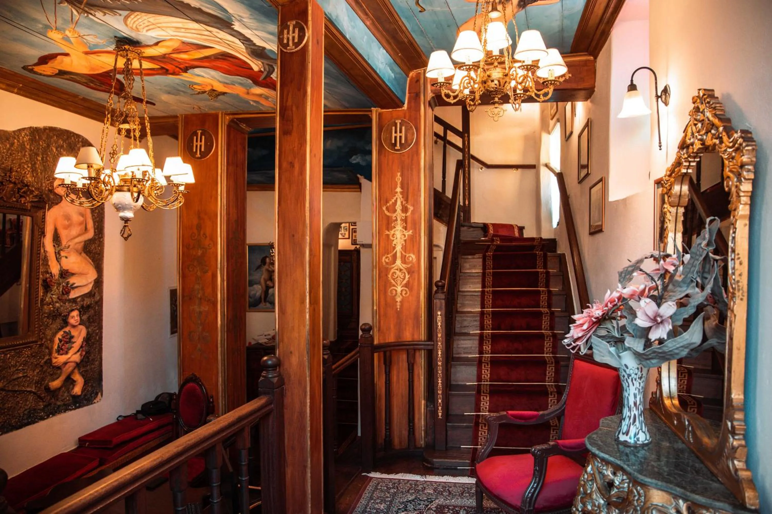 Lobby or reception in Ilion Hotel