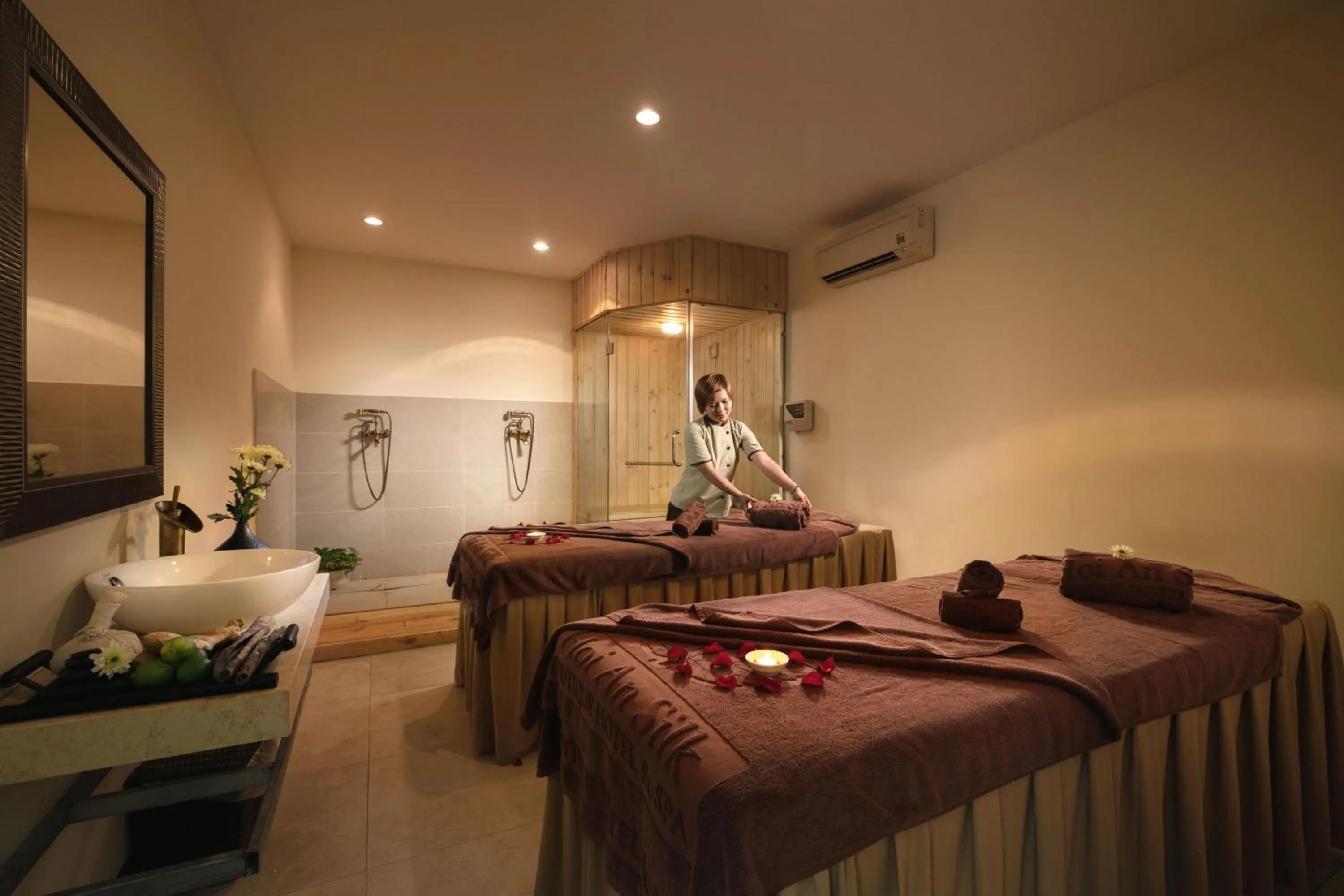 Steam room in Silkotel Hoi An