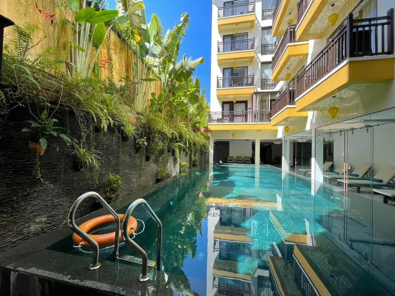 Swimming pool in Silkotel Hoi An