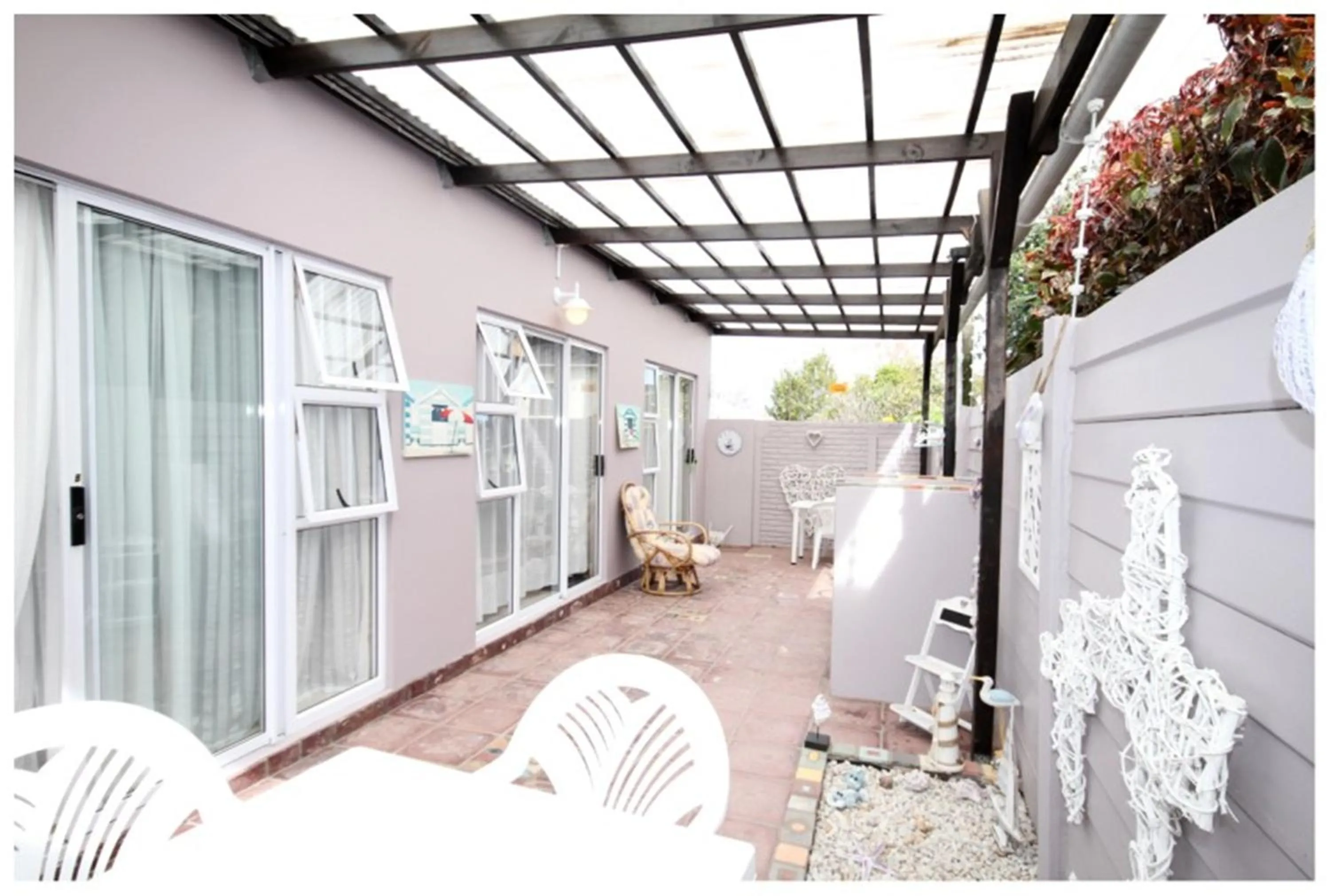 Balcony/Terrace in Nahoon Bed & Breakfast