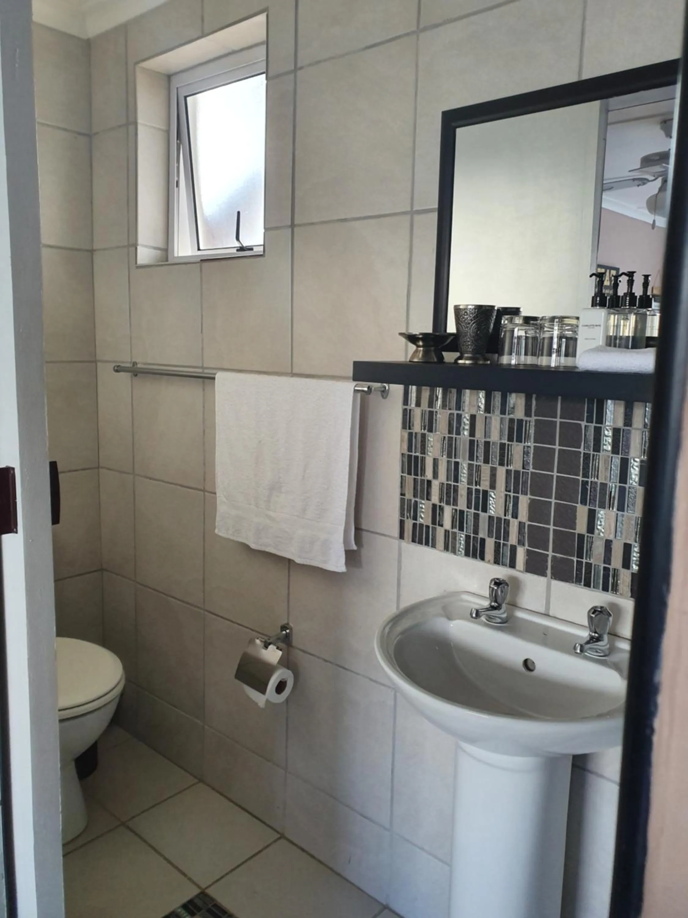 Decorative detail in Nahoon Bed & Breakfast