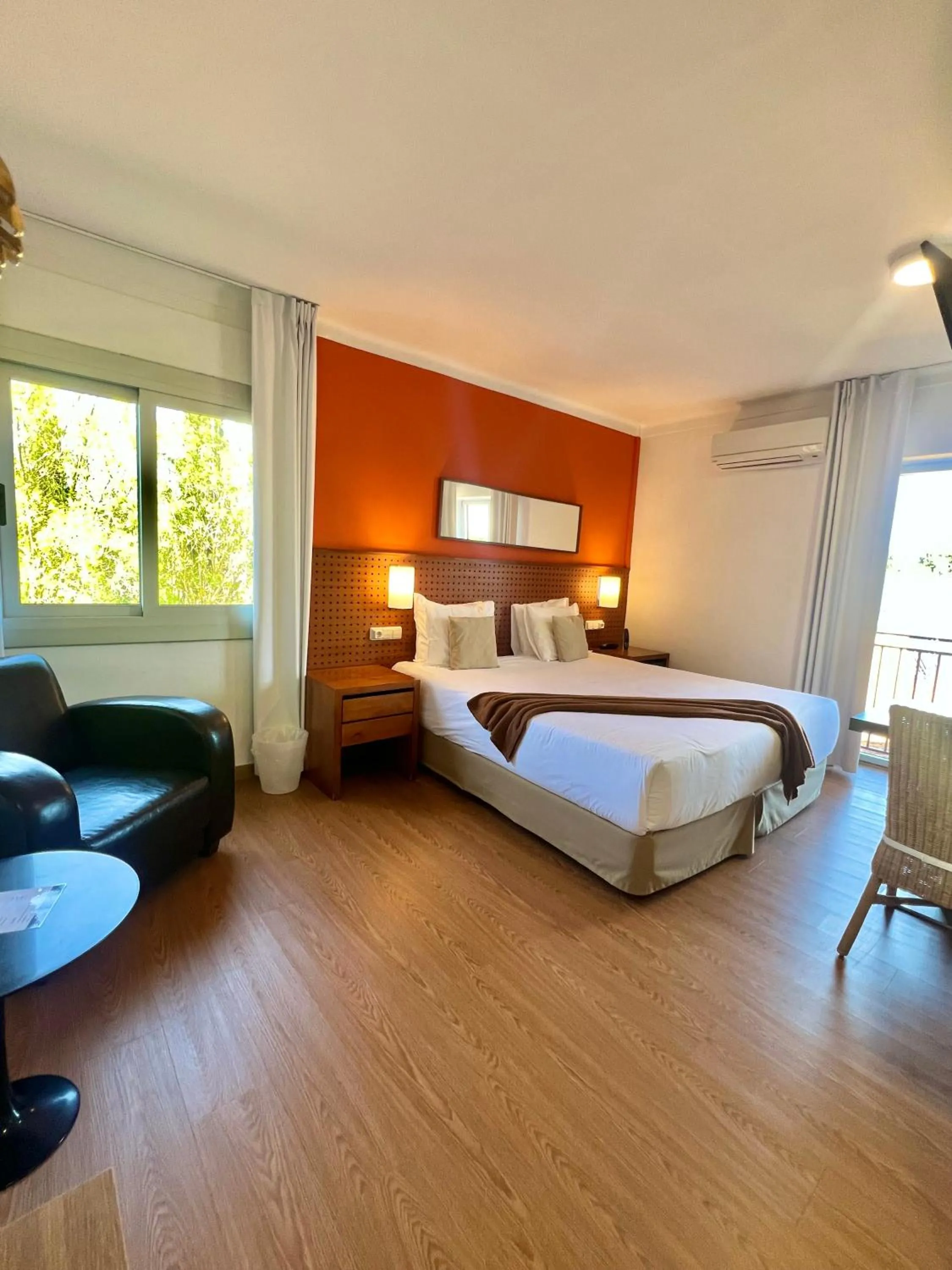Bedroom, Bed in Hotel Aatu - Adults Only