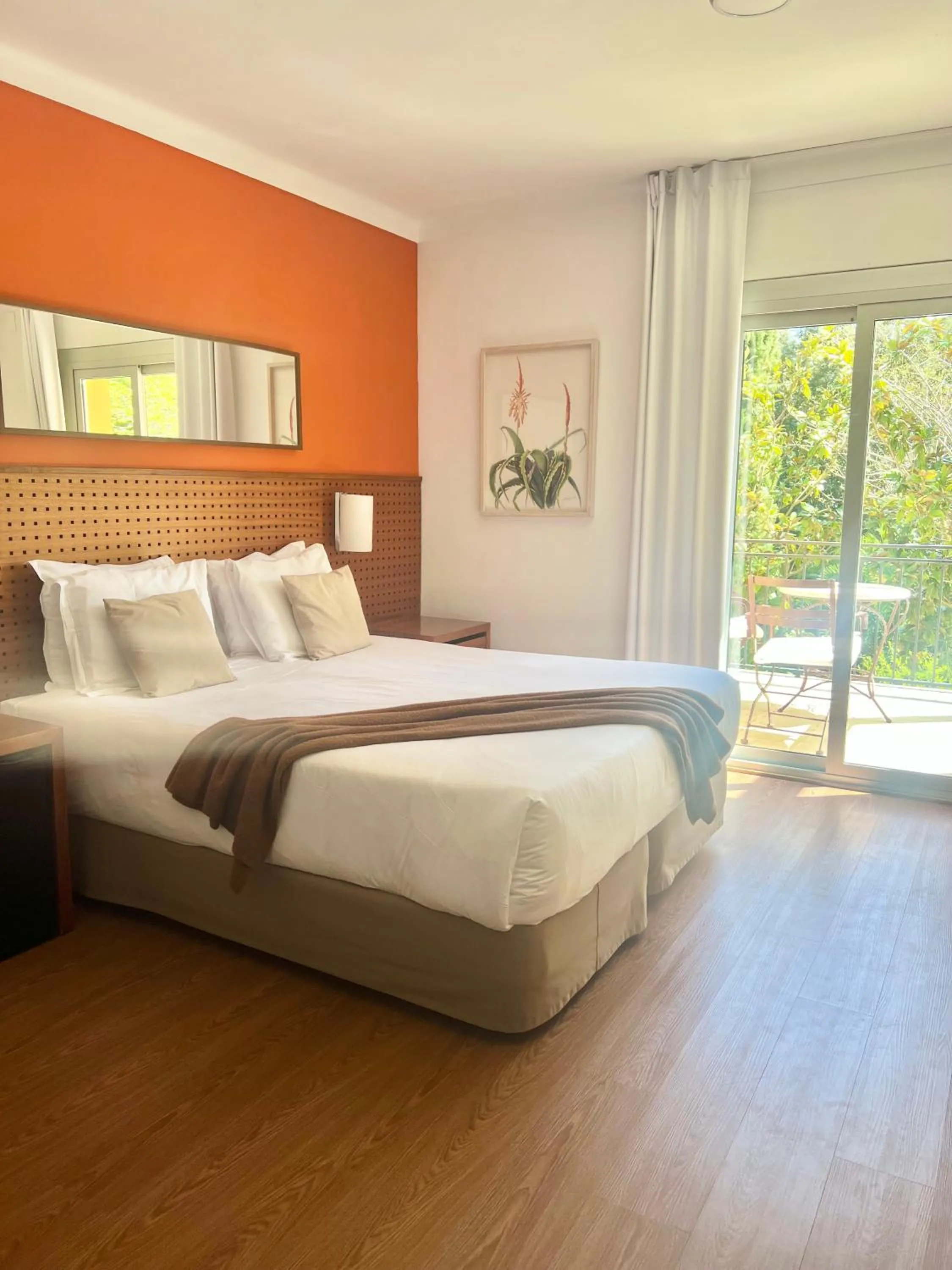 Bedroom, Bed in Hotel Aatu - Adults Only