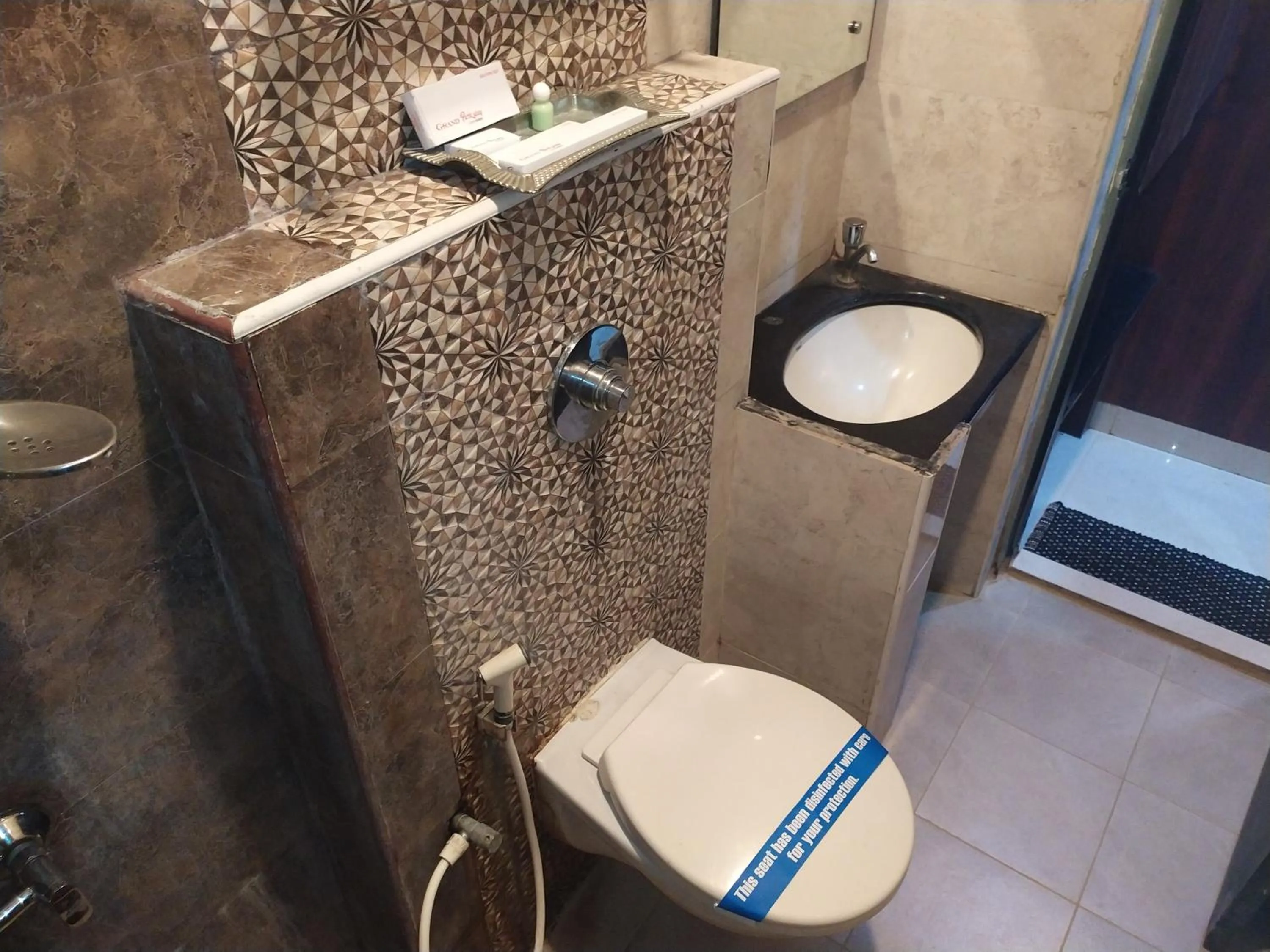 Toilet in Hotel Grand Parkway