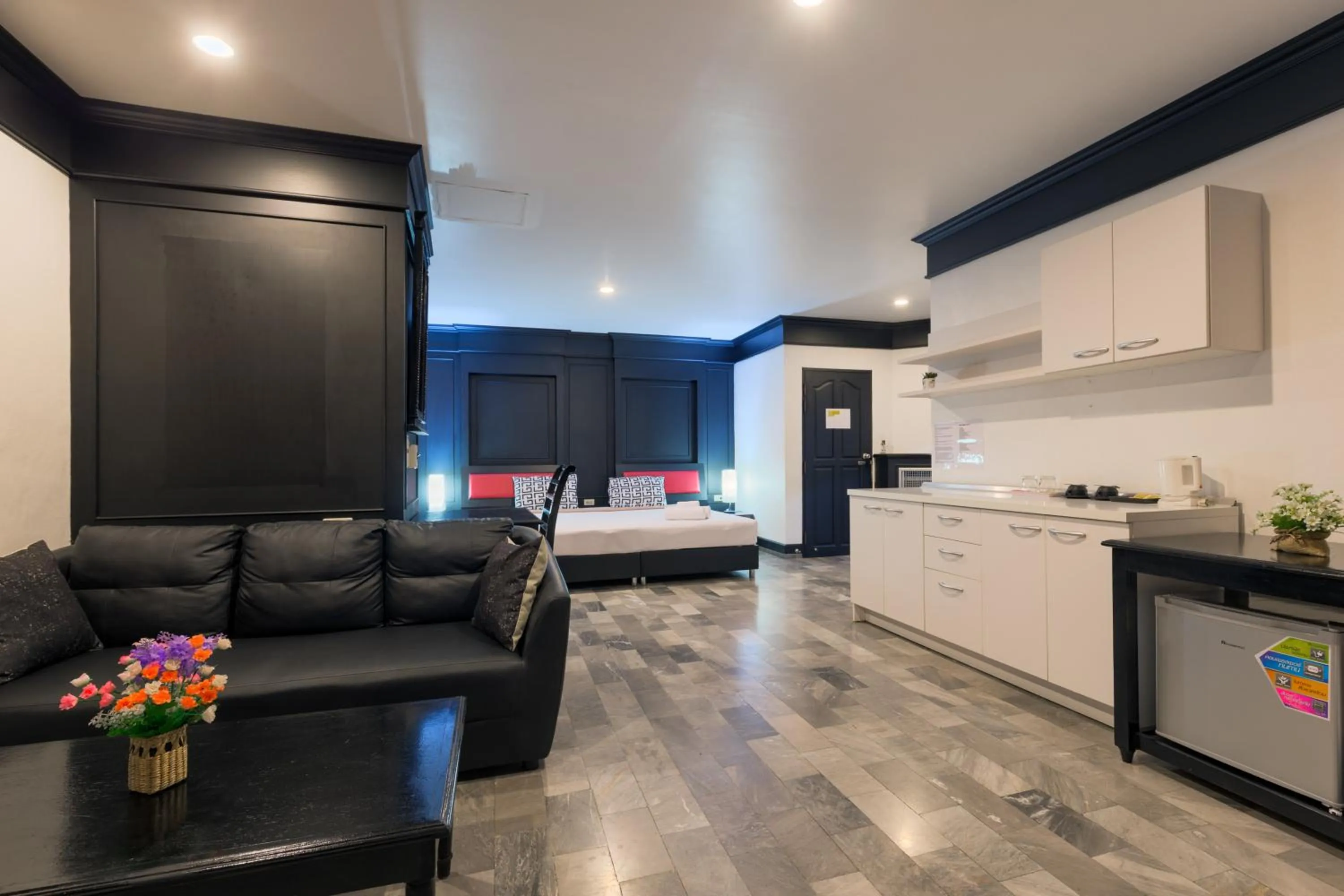 Bed in Patong Holiday Dream Hotel