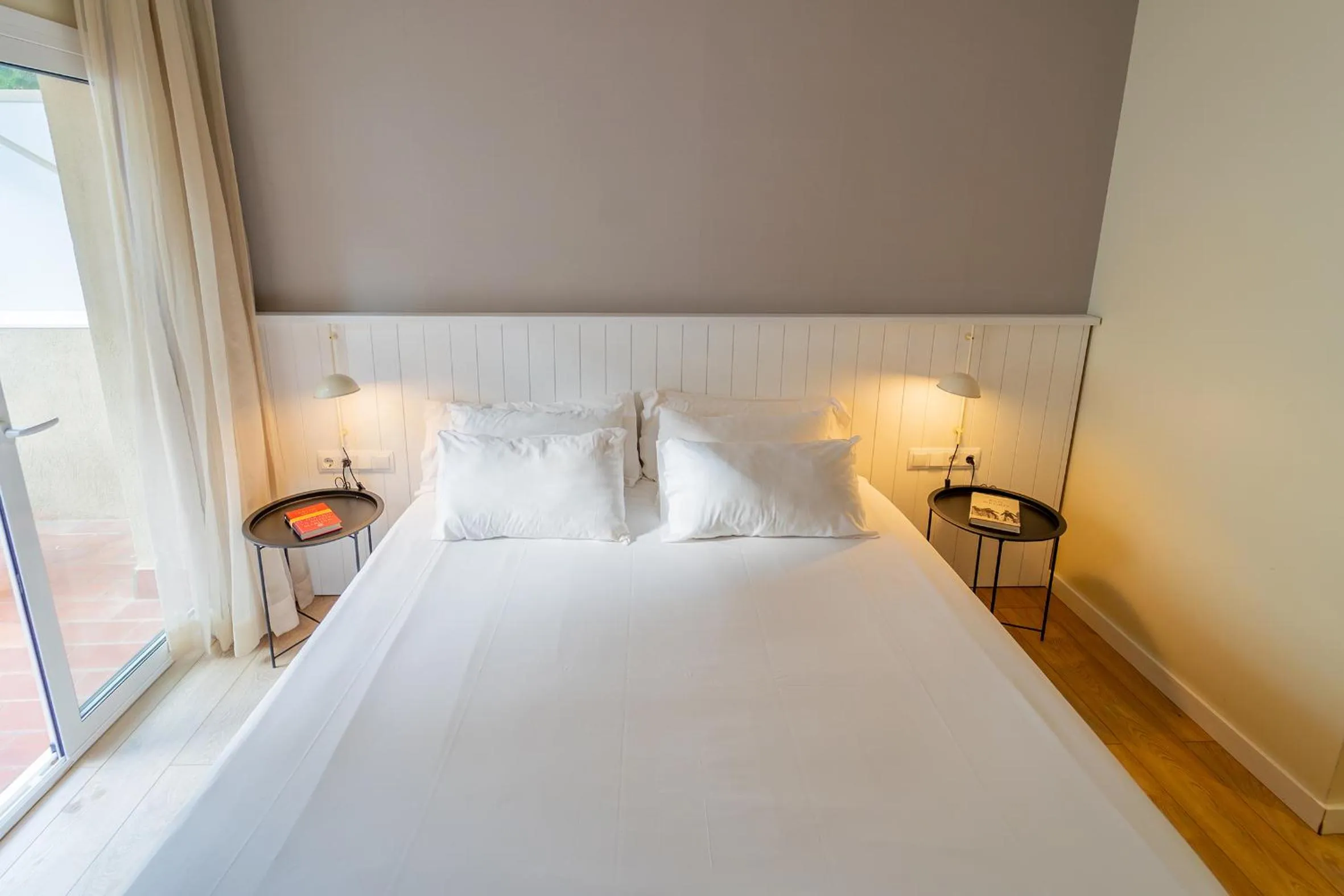 Bed in Hotel & Apartaments Thalassa Sport & Wellness