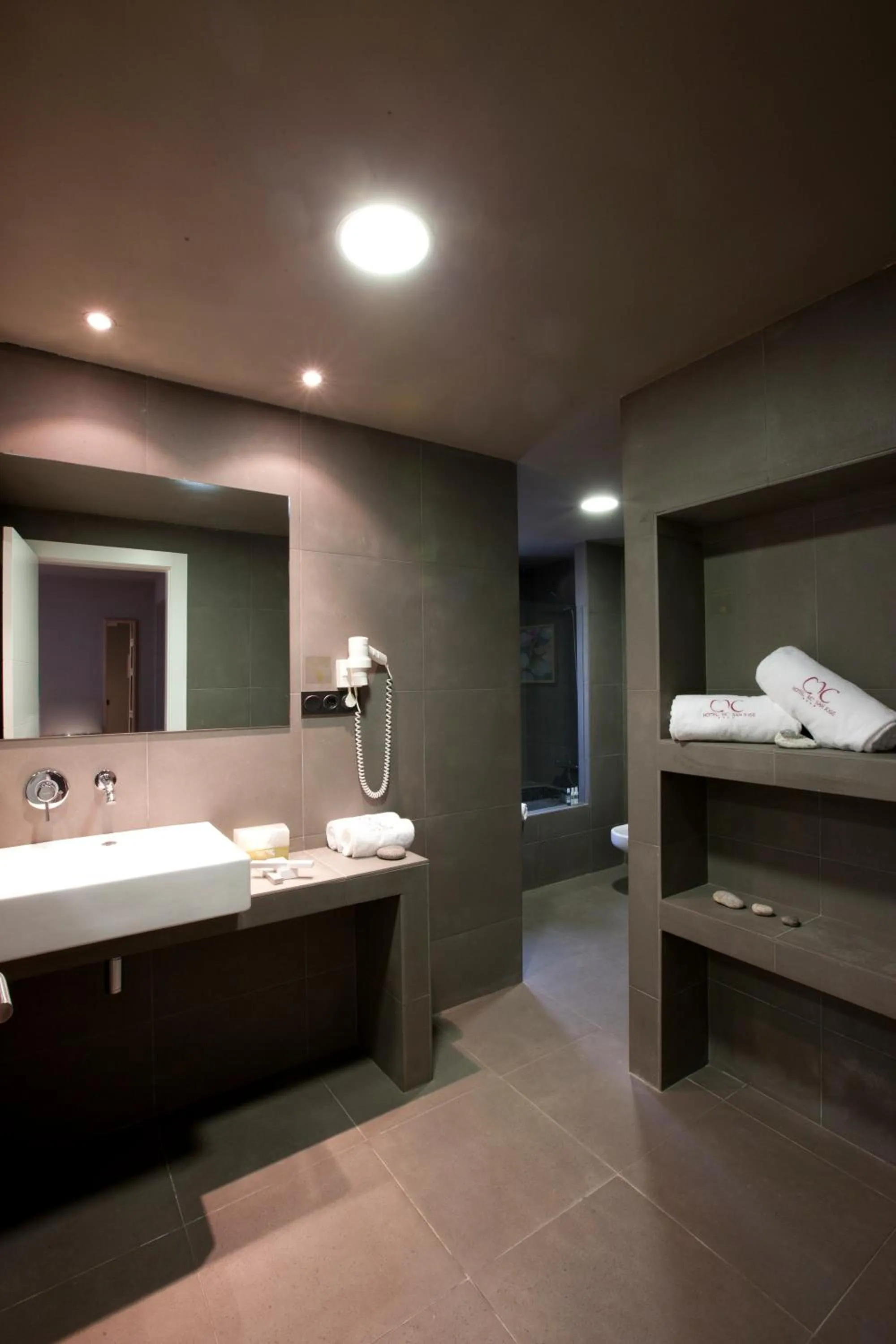 Bathroom in Hotel MC San José