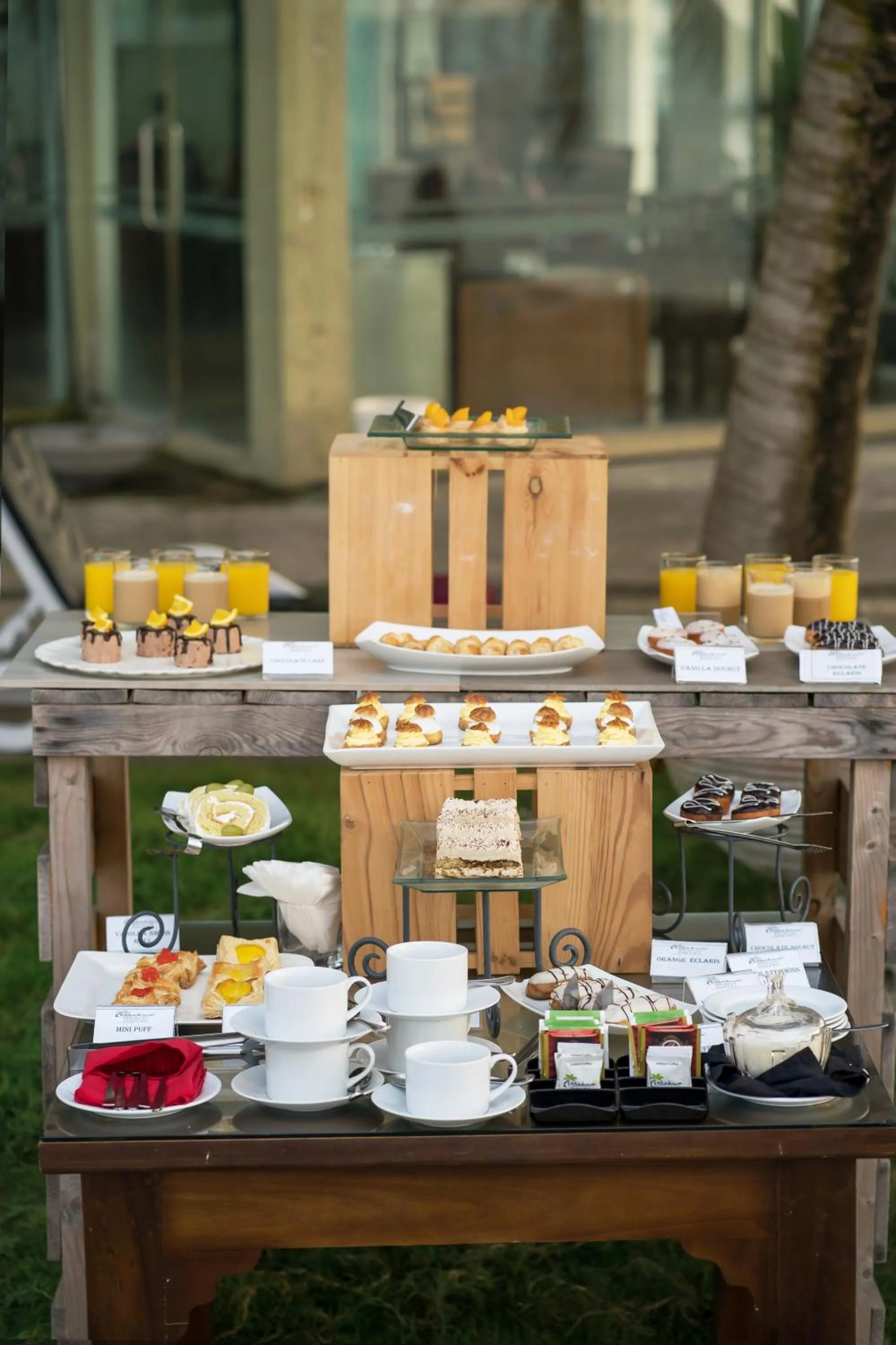 Buffet breakfast in Hikkaduwa Beach Hotel