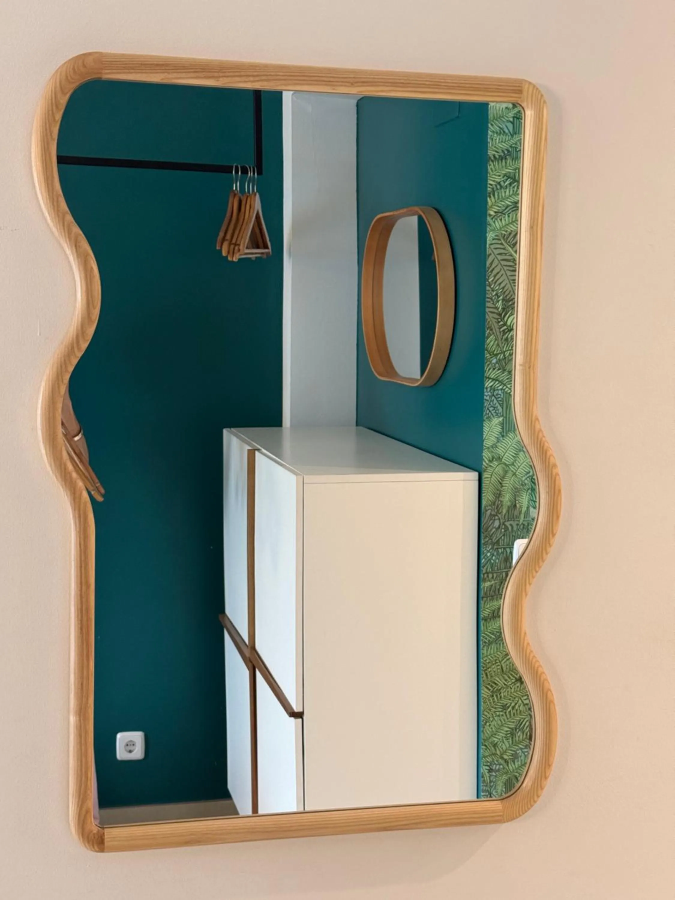 wardrobe in Boutique Apartments Poniente Playa