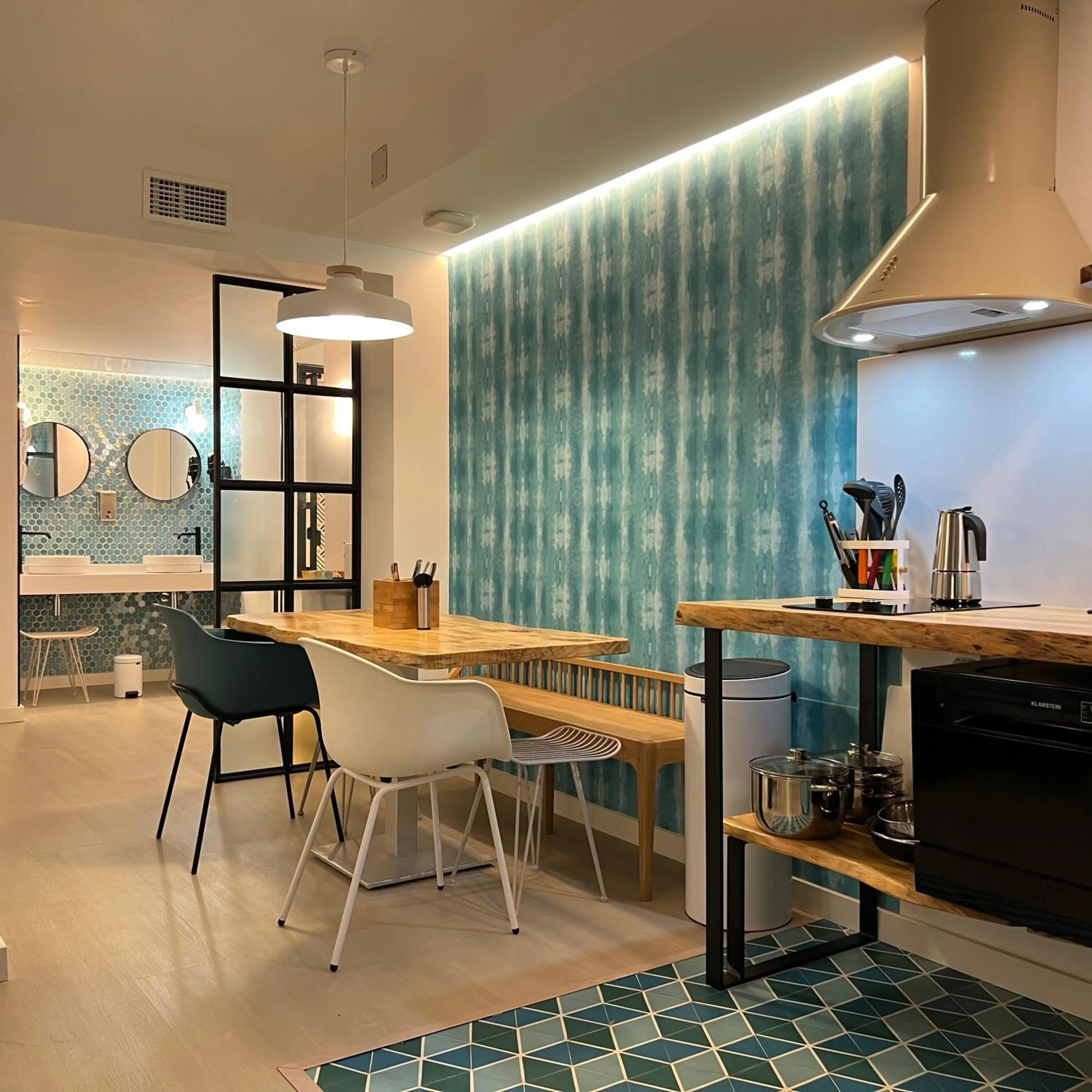 Apartamentos Boutique Poniente Playa