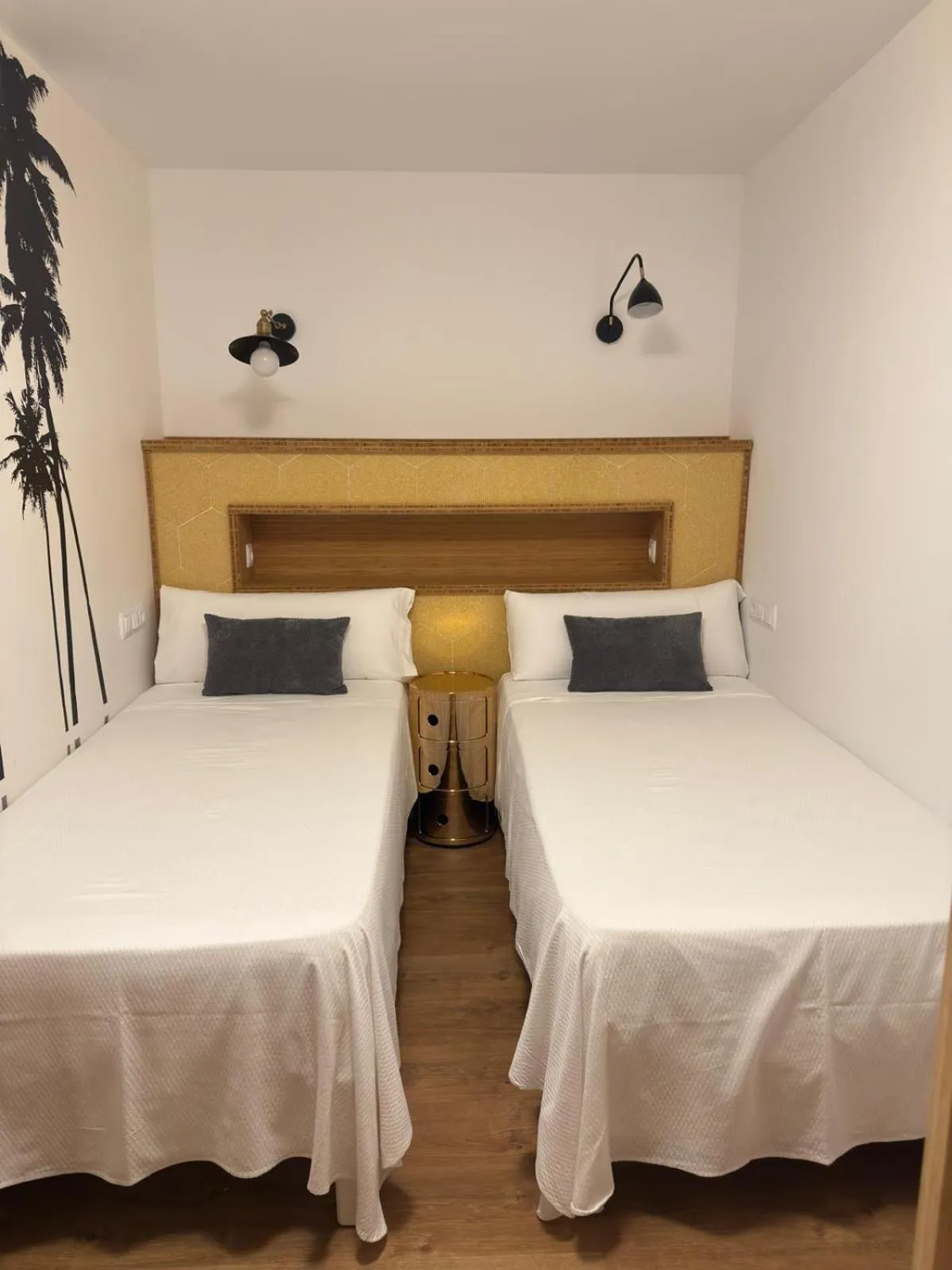 Bed in Aparthotel Boutique Poniente Playa