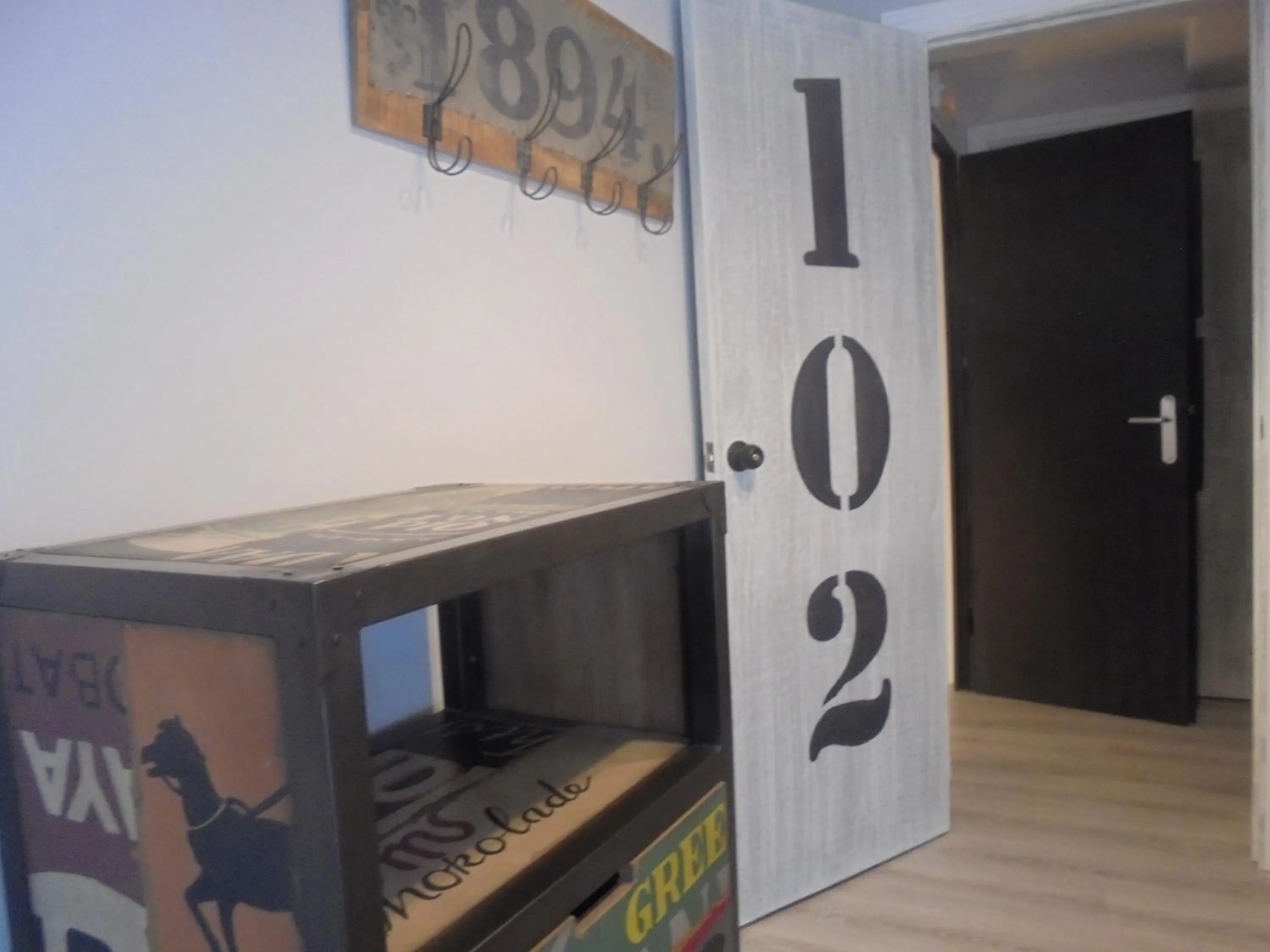 Decorative detail in TAK Boutique Old Town con Parking