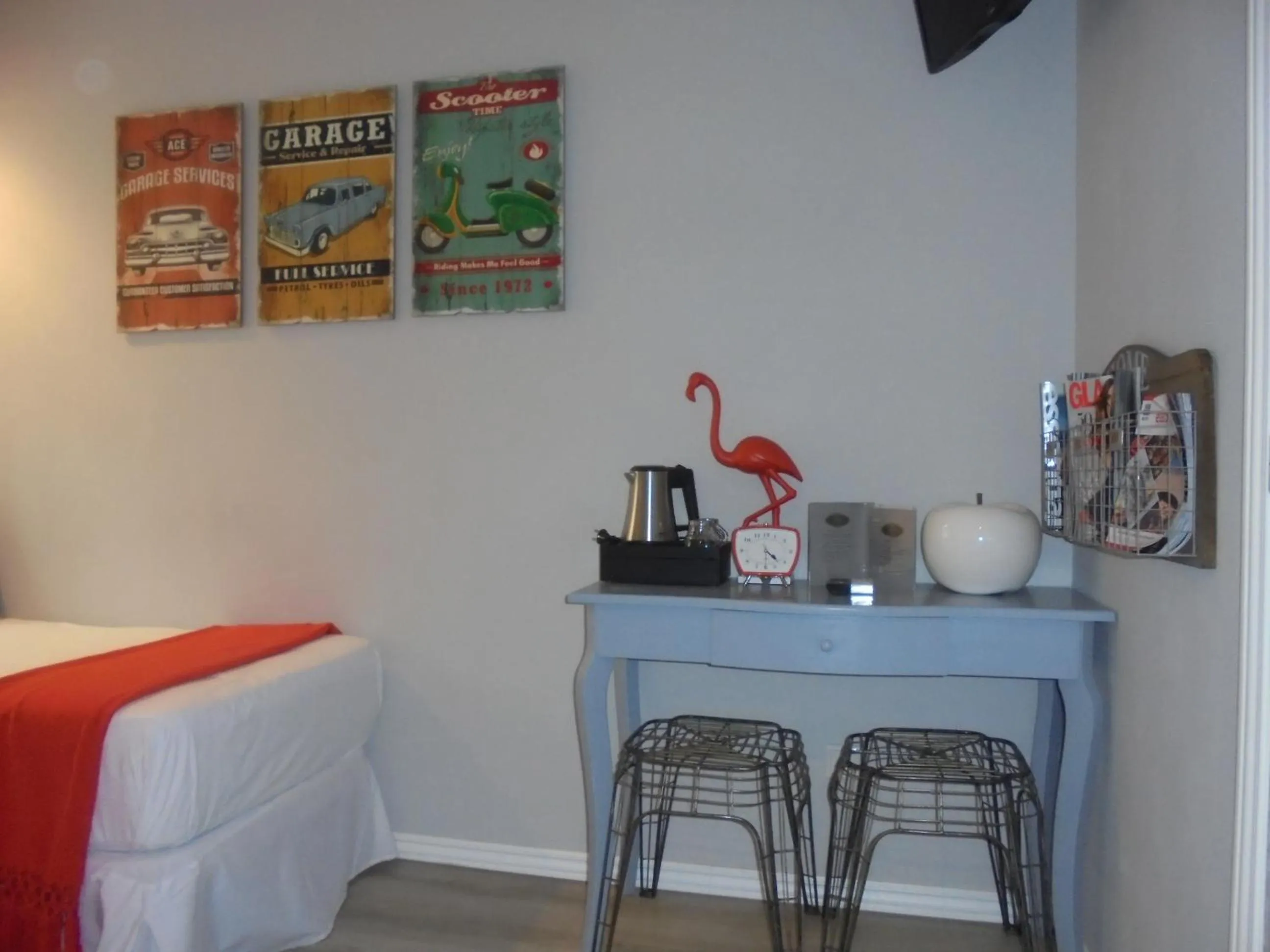 Decorative detail, Bed in TAK Boutique Old Town con Parking