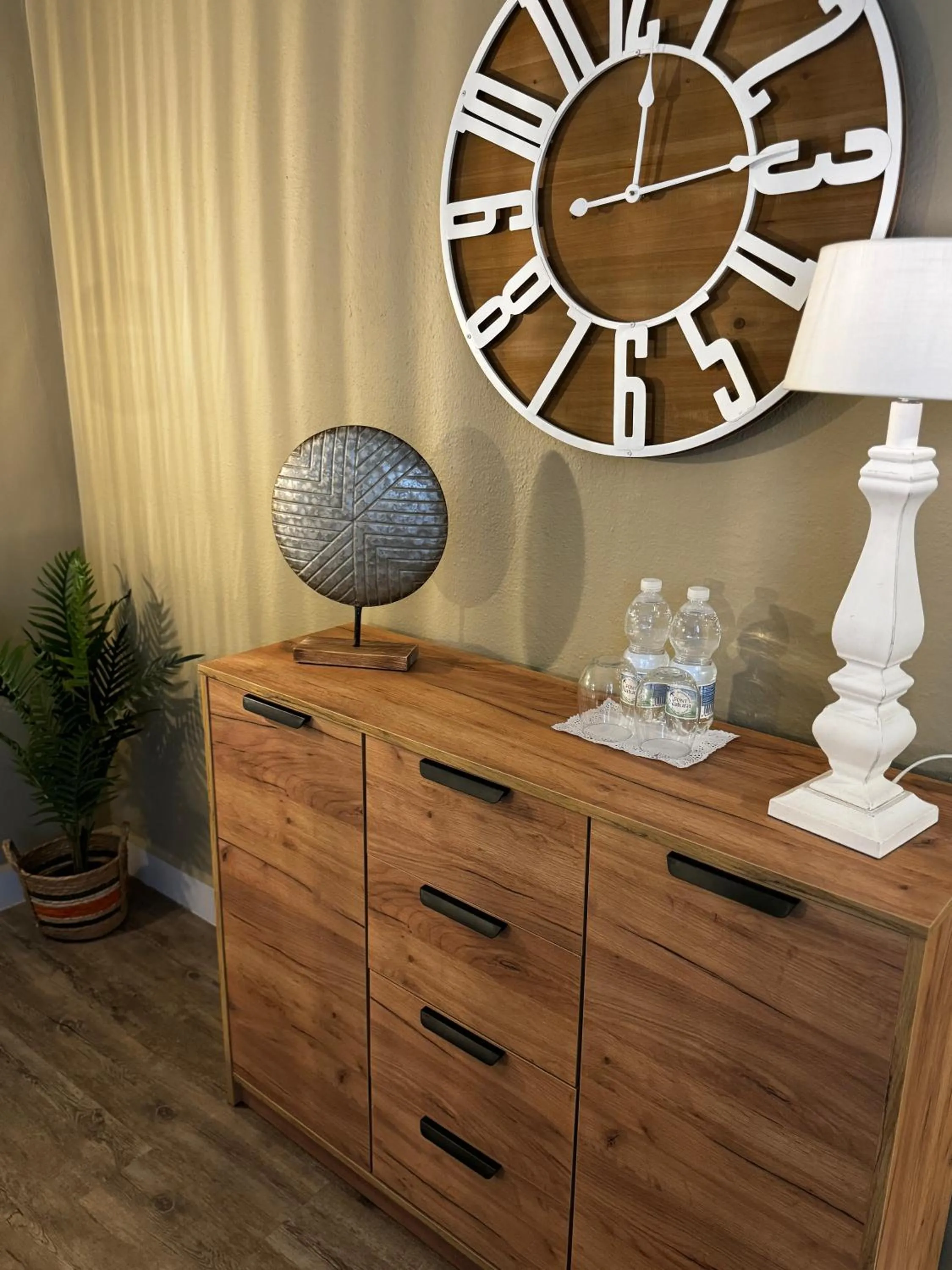 Bedroom in TAK Boutique Old Town con Parking