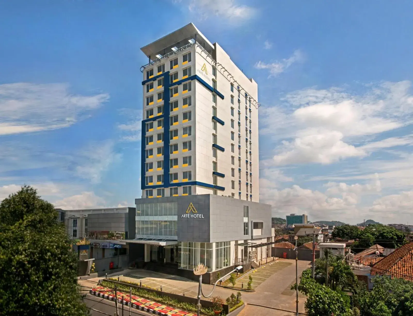 Property Building in Whiz Prime Hotel Ahmad Yani Lampung Property Building in Whiz Prime Hotel Ahmad Yani Lampung