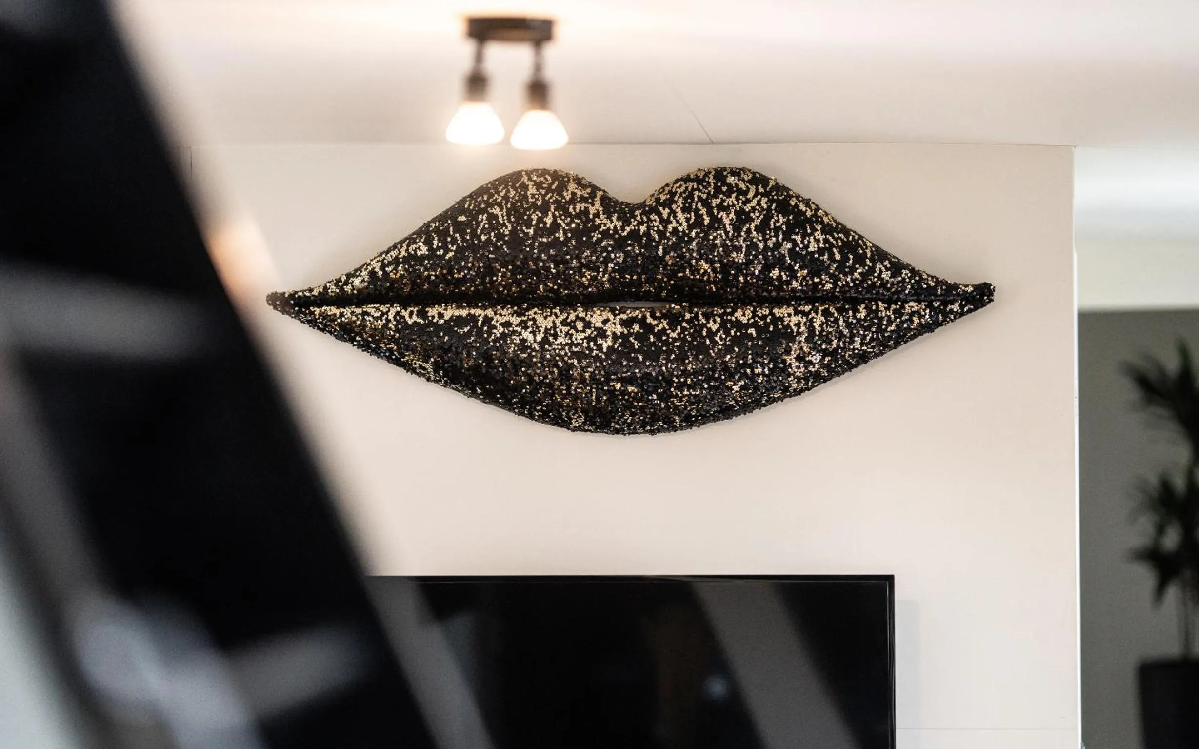 Property building in Houseboat-Amsterdam