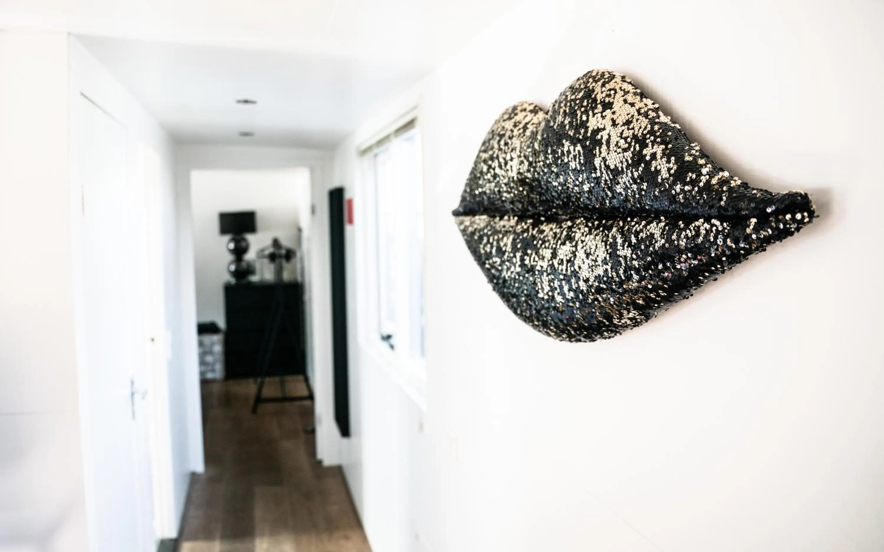 Kitchen or kitchenette in Houseboat-Amsterdam