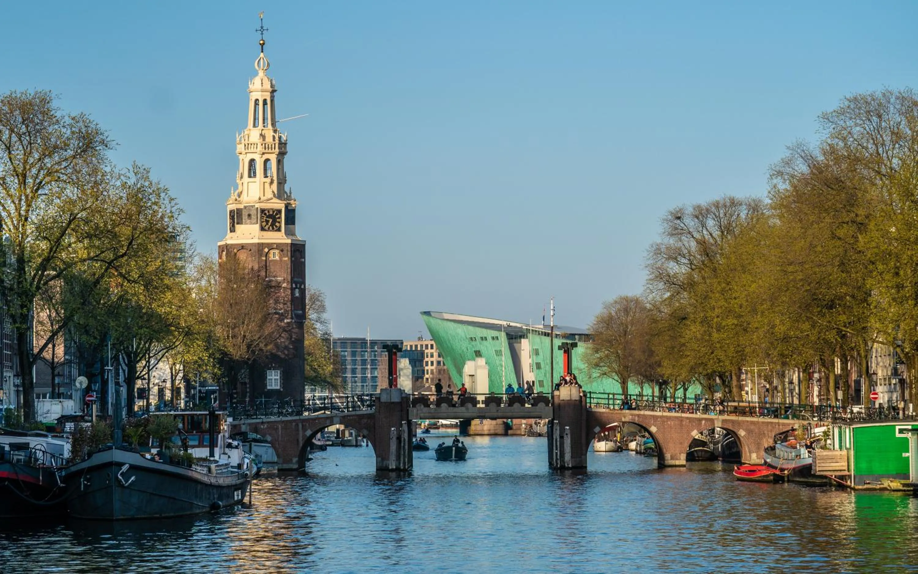 Bird's eye view in Houseboat-Amsterdam