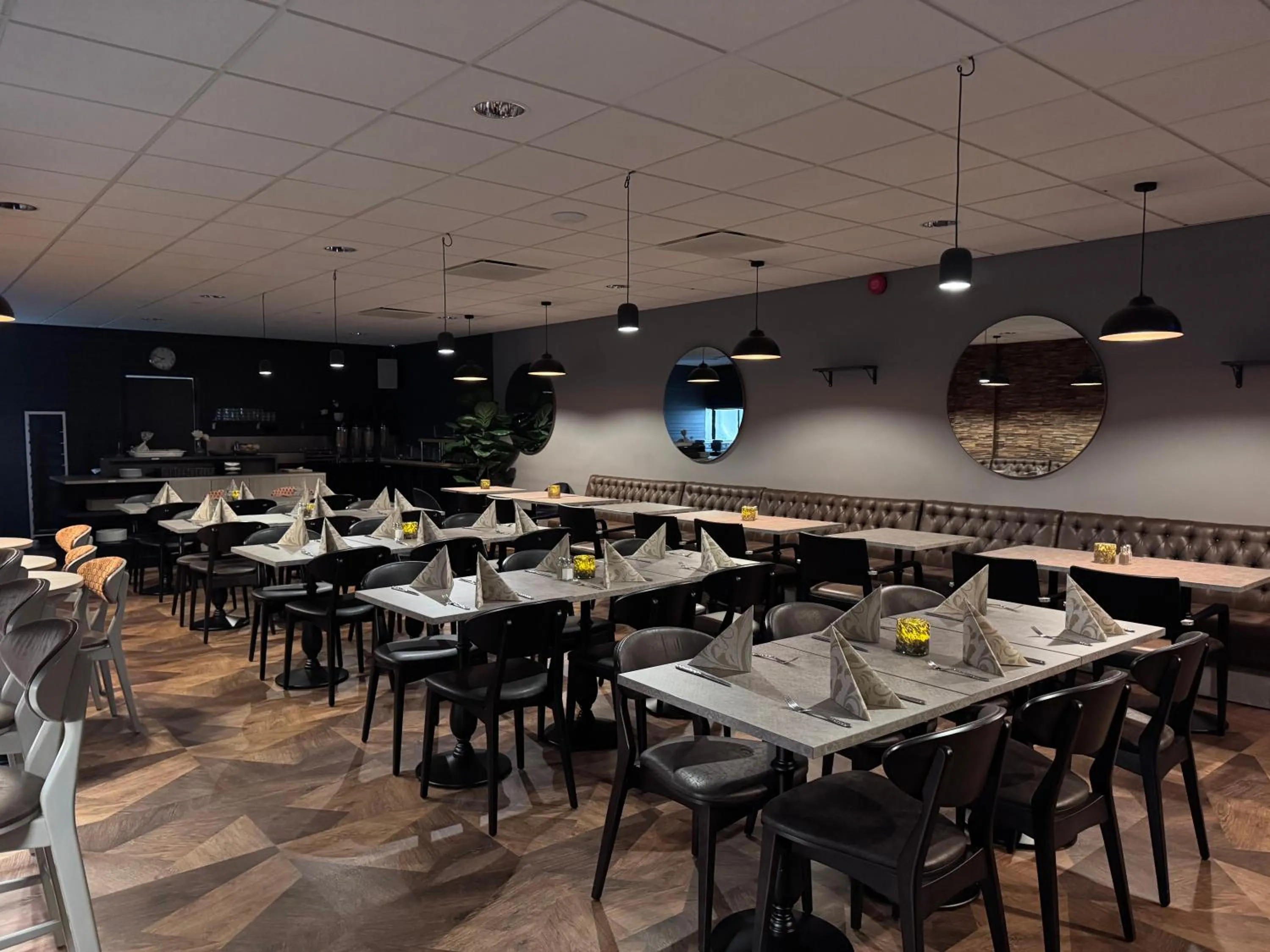 Restaurant/places to eat in City Central Hotel Örebro by First Hotels