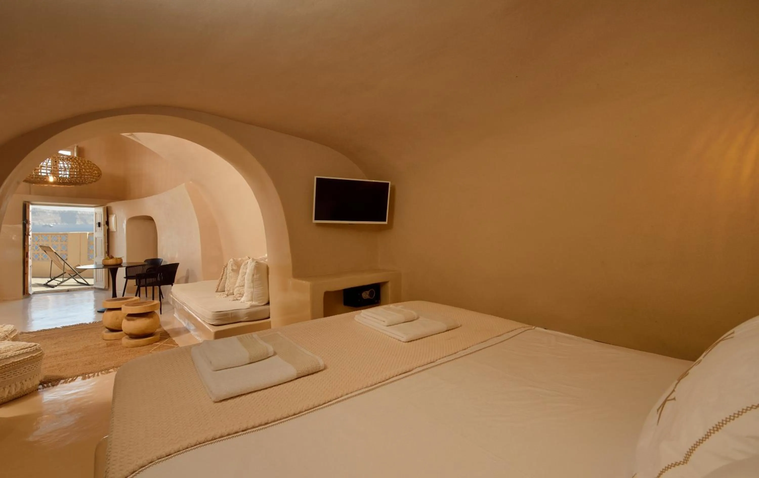 View (from property/room), Bed in OIA UNIQUE HOMES by K&K