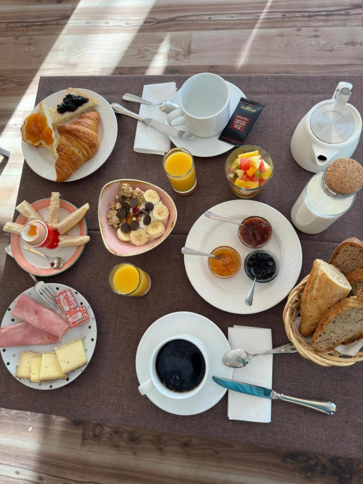 Breakfast in Hotel Le Faranchin