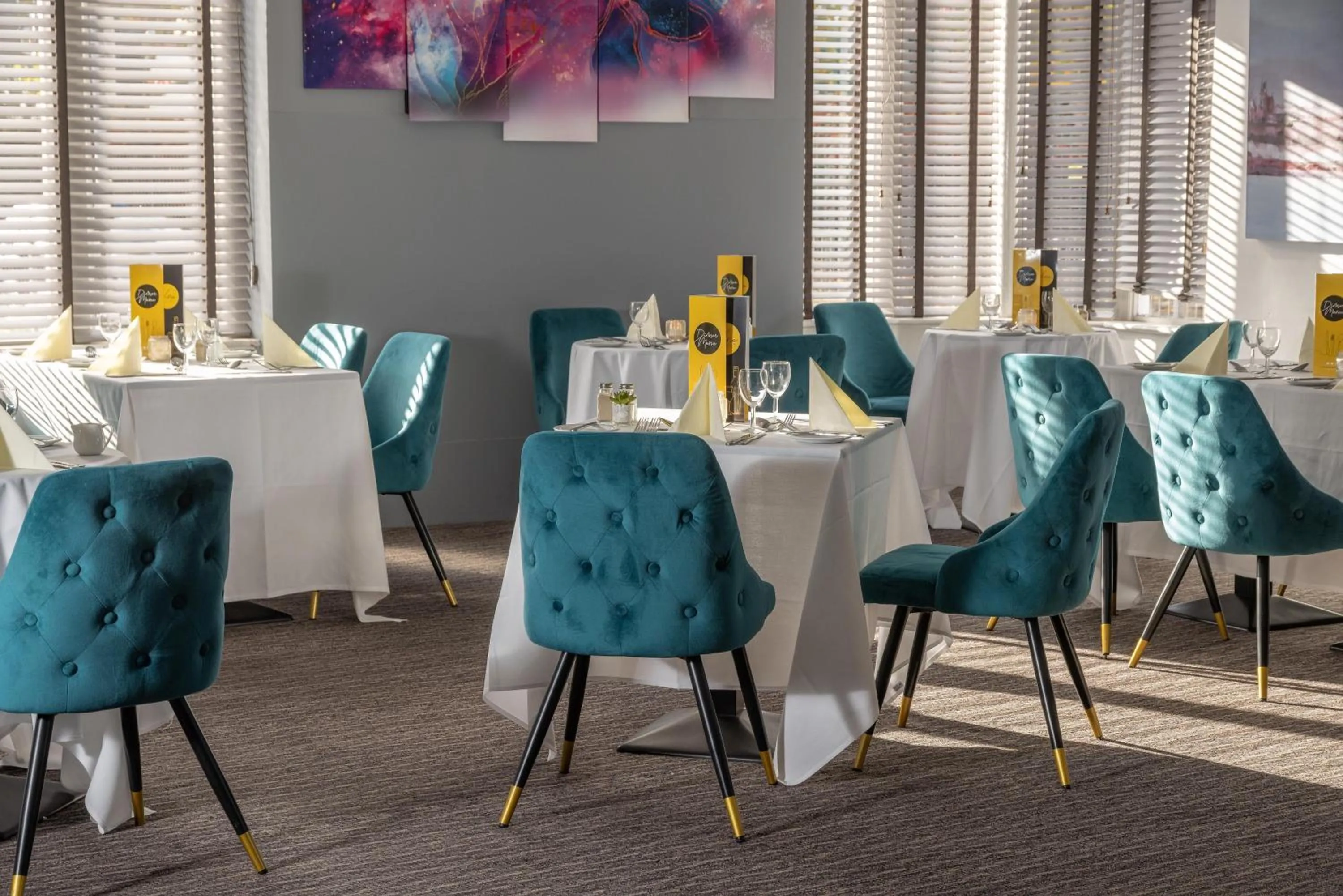 Restaurant/places to eat in Best Western The Plough Hotel