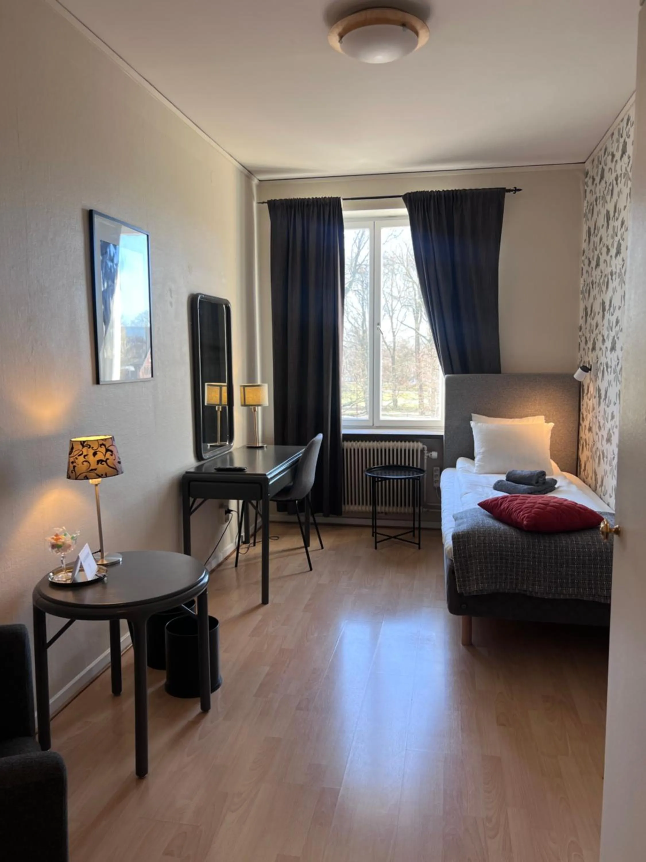 Photo of the whole room, Bed in Hotel Park Allé