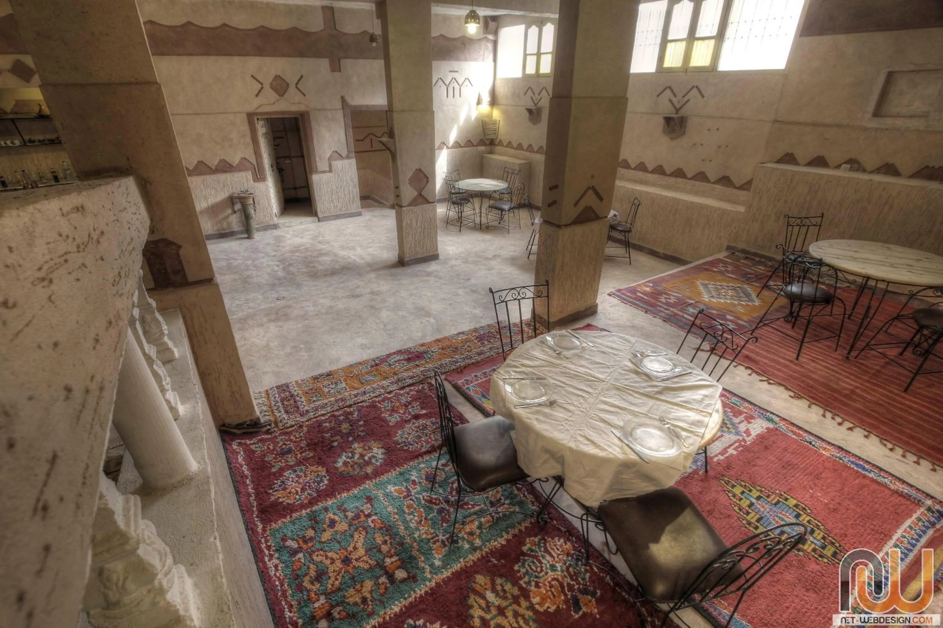 Restaurant/places to eat in Hôtel Amgoune