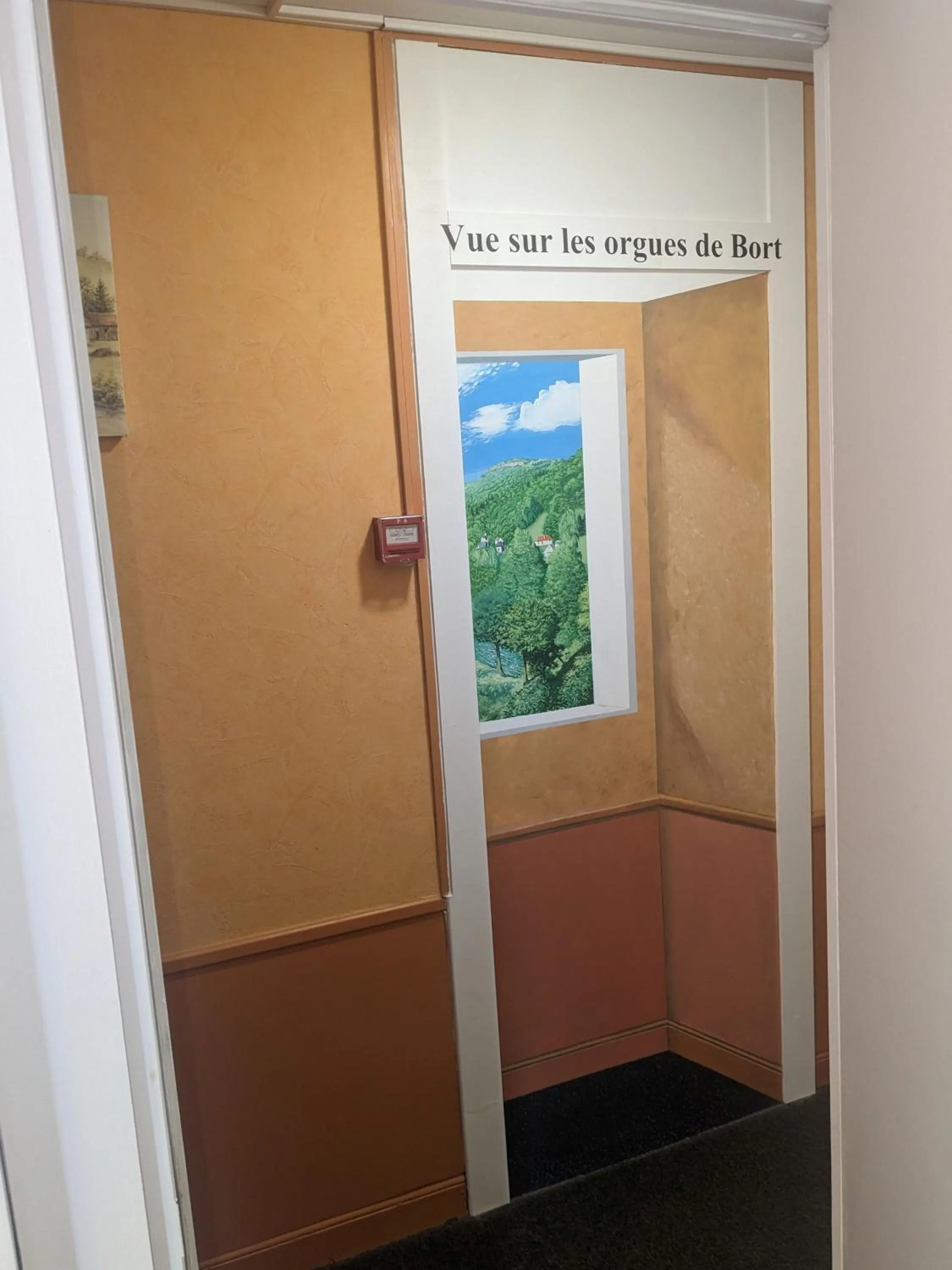 Decorative detail in Hôtel Le Rider