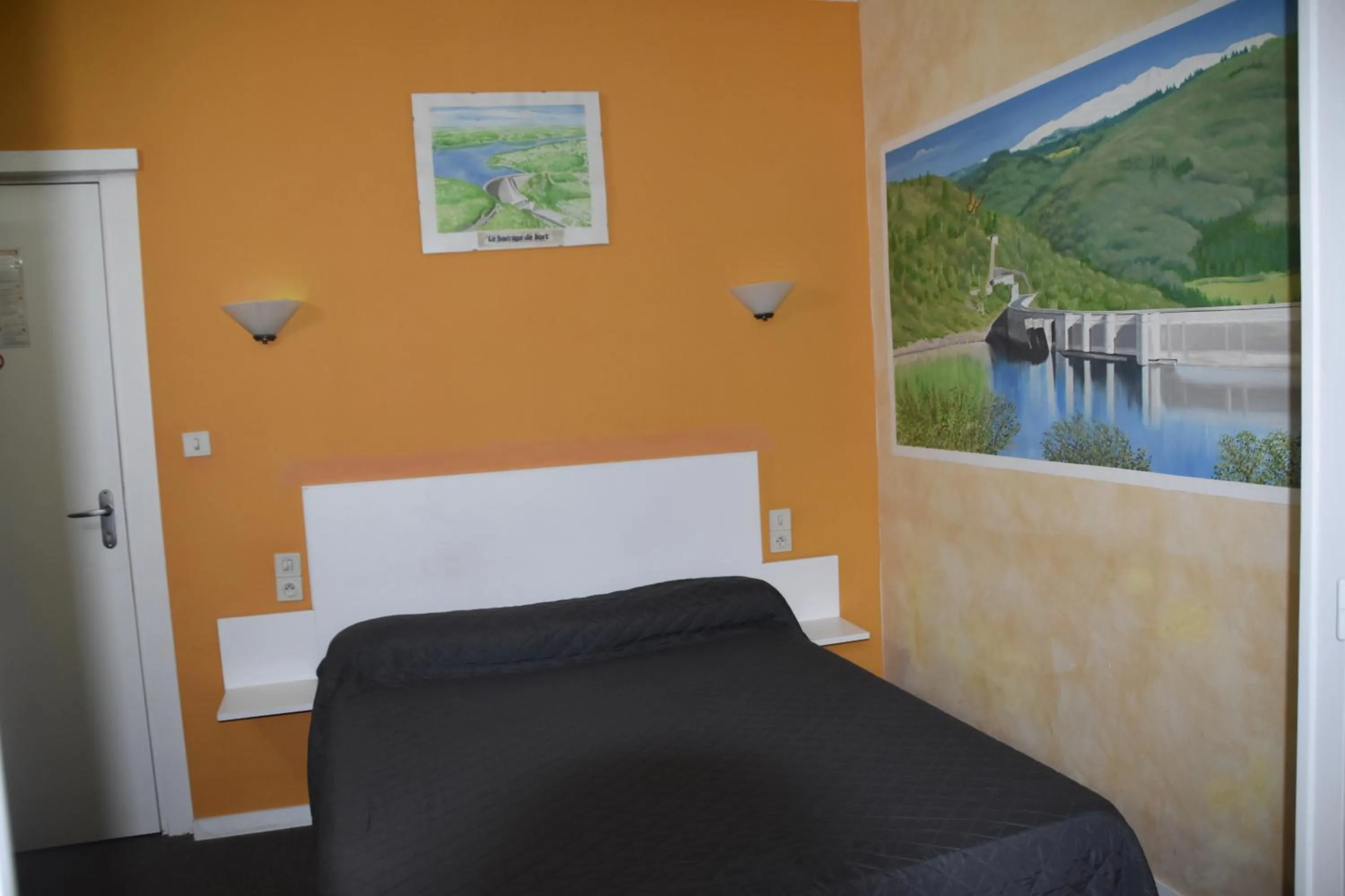 Bedroom, Bed in Hôtel Le Rider