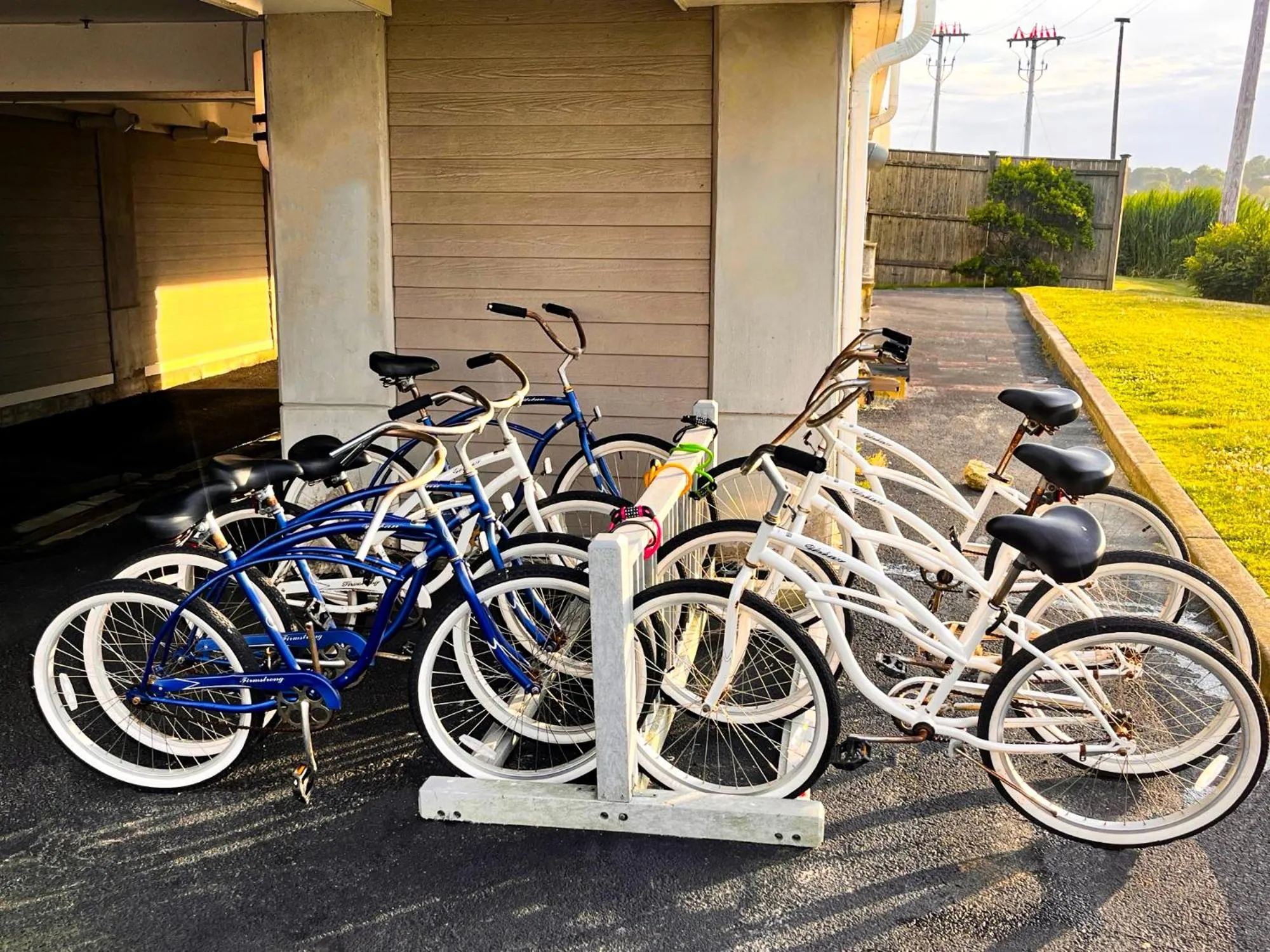 Cycling in Newport Beach Hotel & Suites