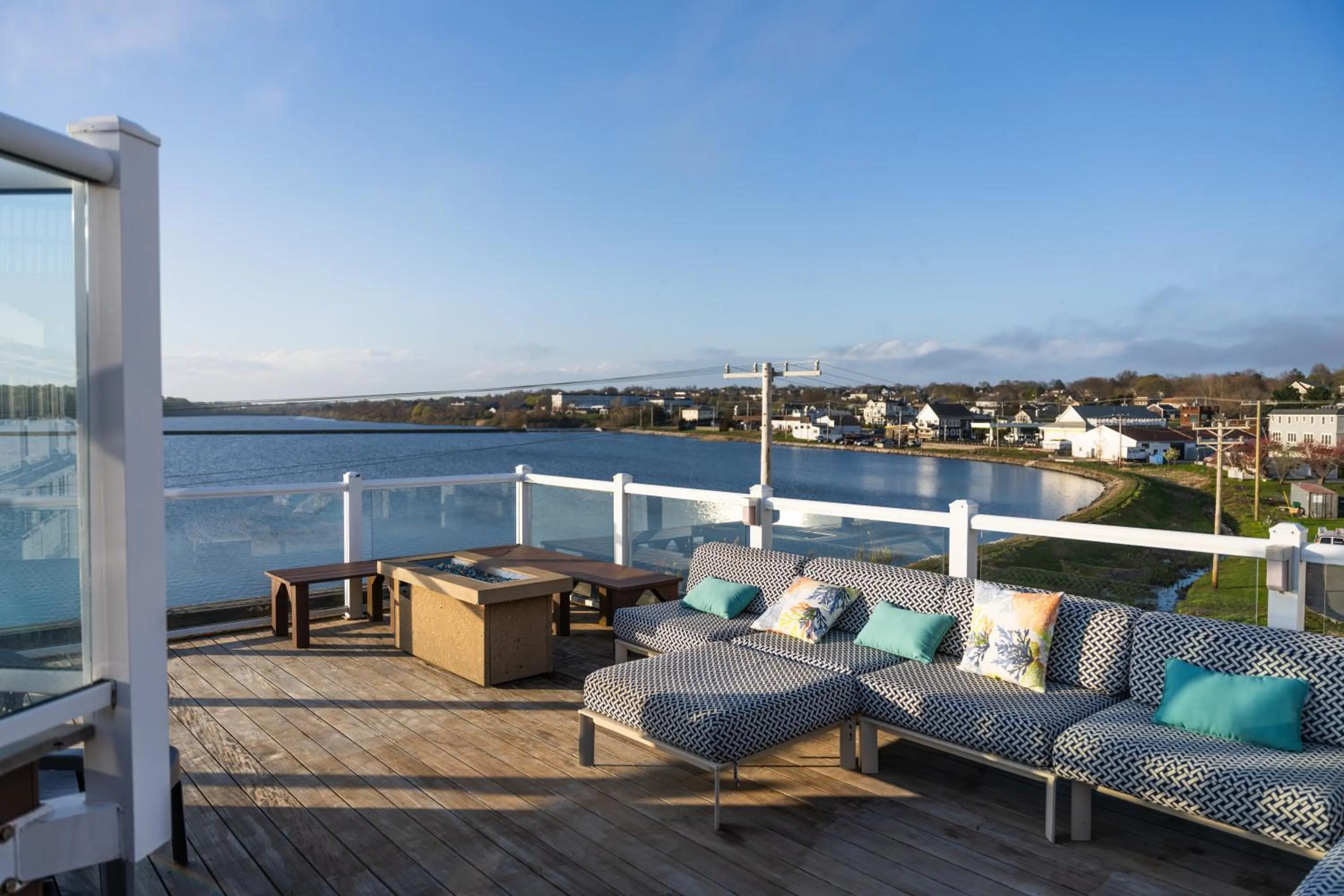 Balcony/Terrace in Newport Beach Hotel & Suites