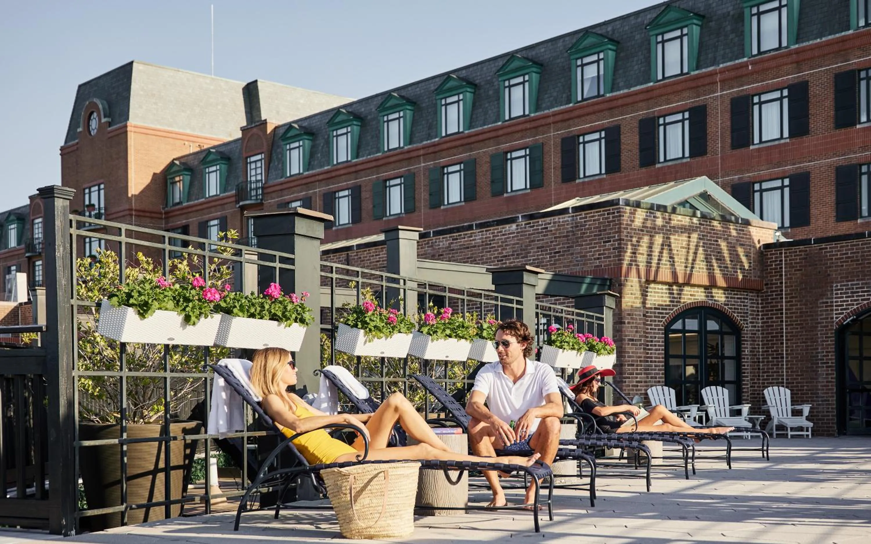 Swimming pool in The Charleston Place