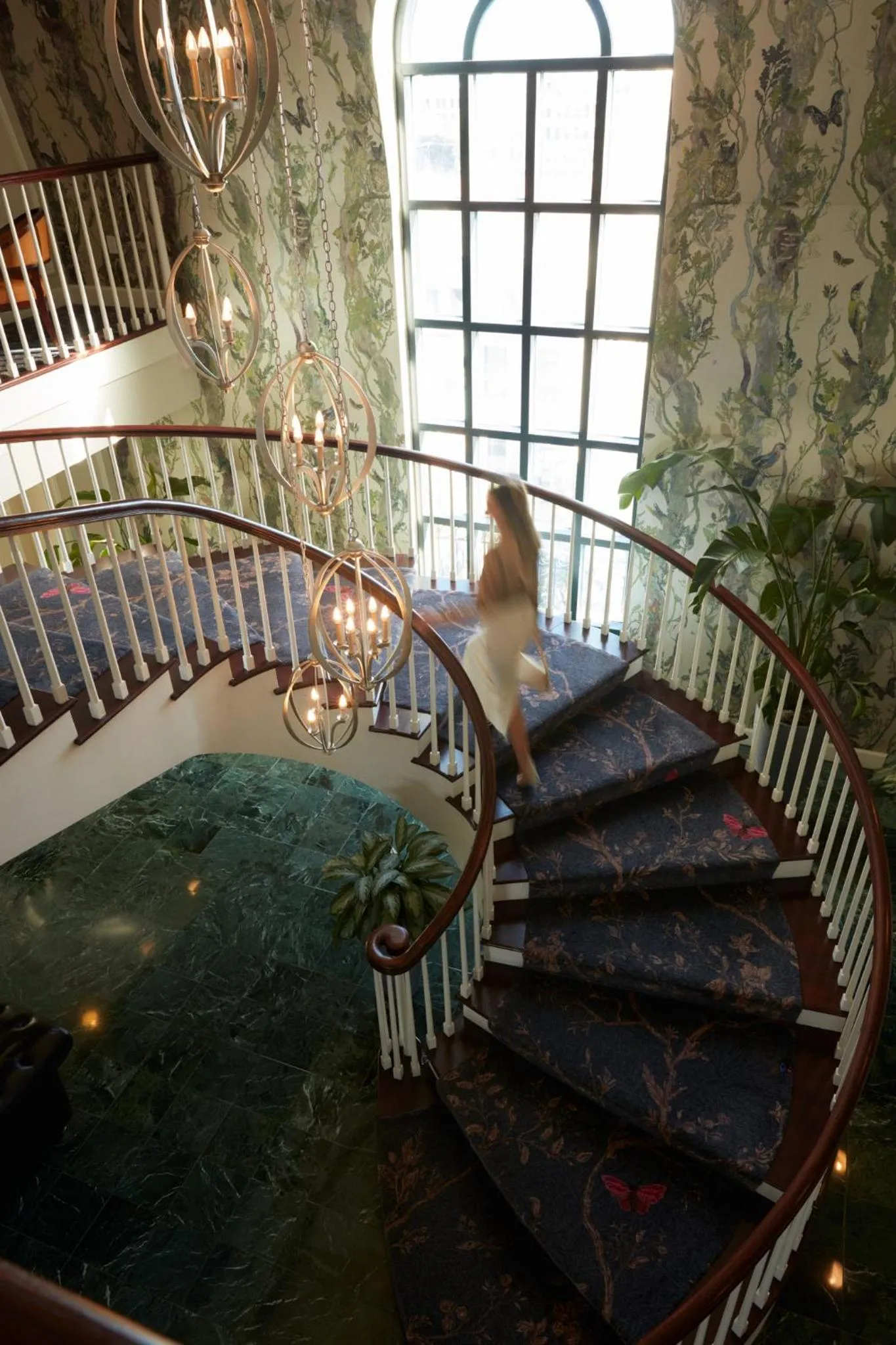 Lounge or bar in The Charleston Place