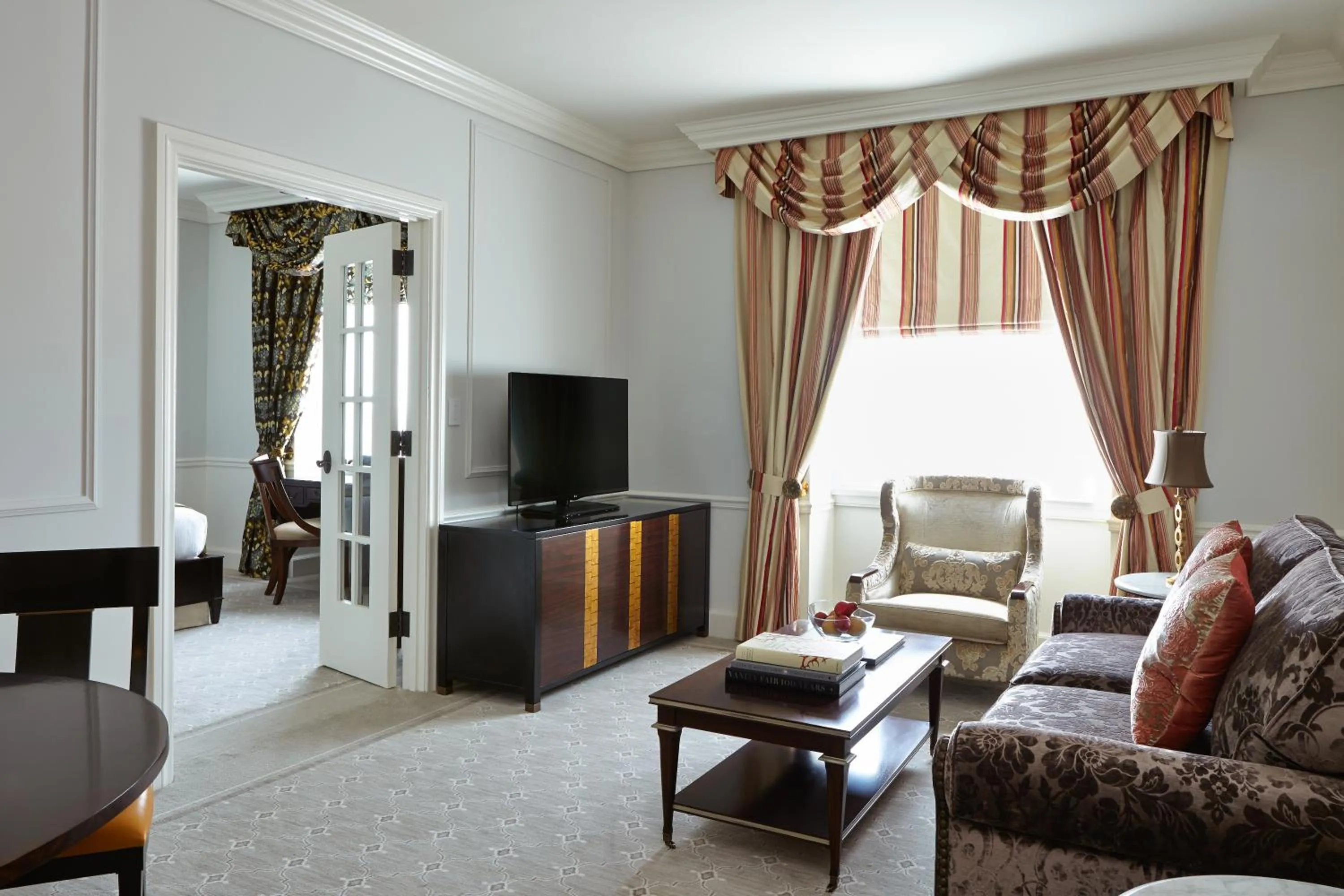 Seating area in The Charleston Place