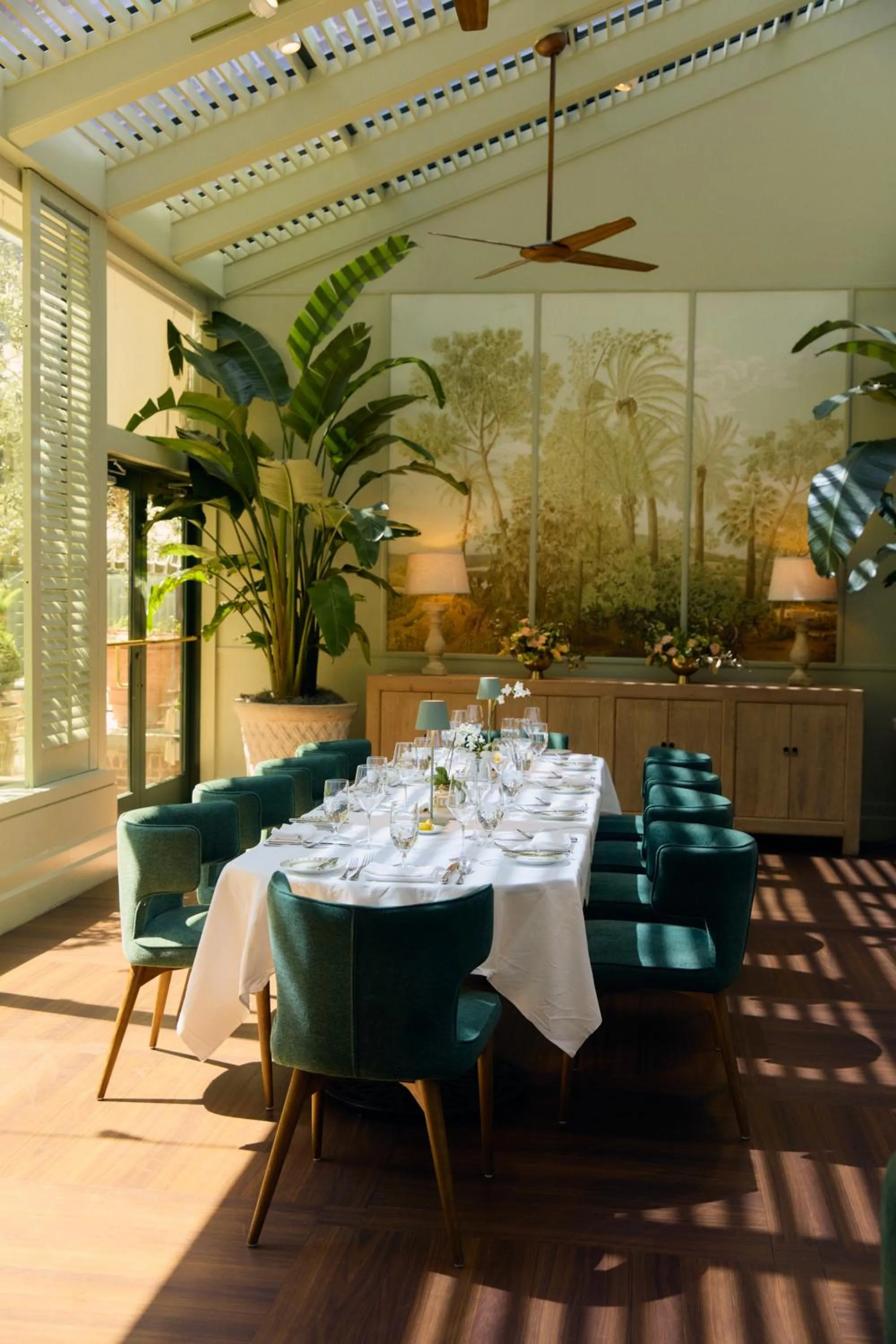 Restaurant/places to eat in The Charleston Place