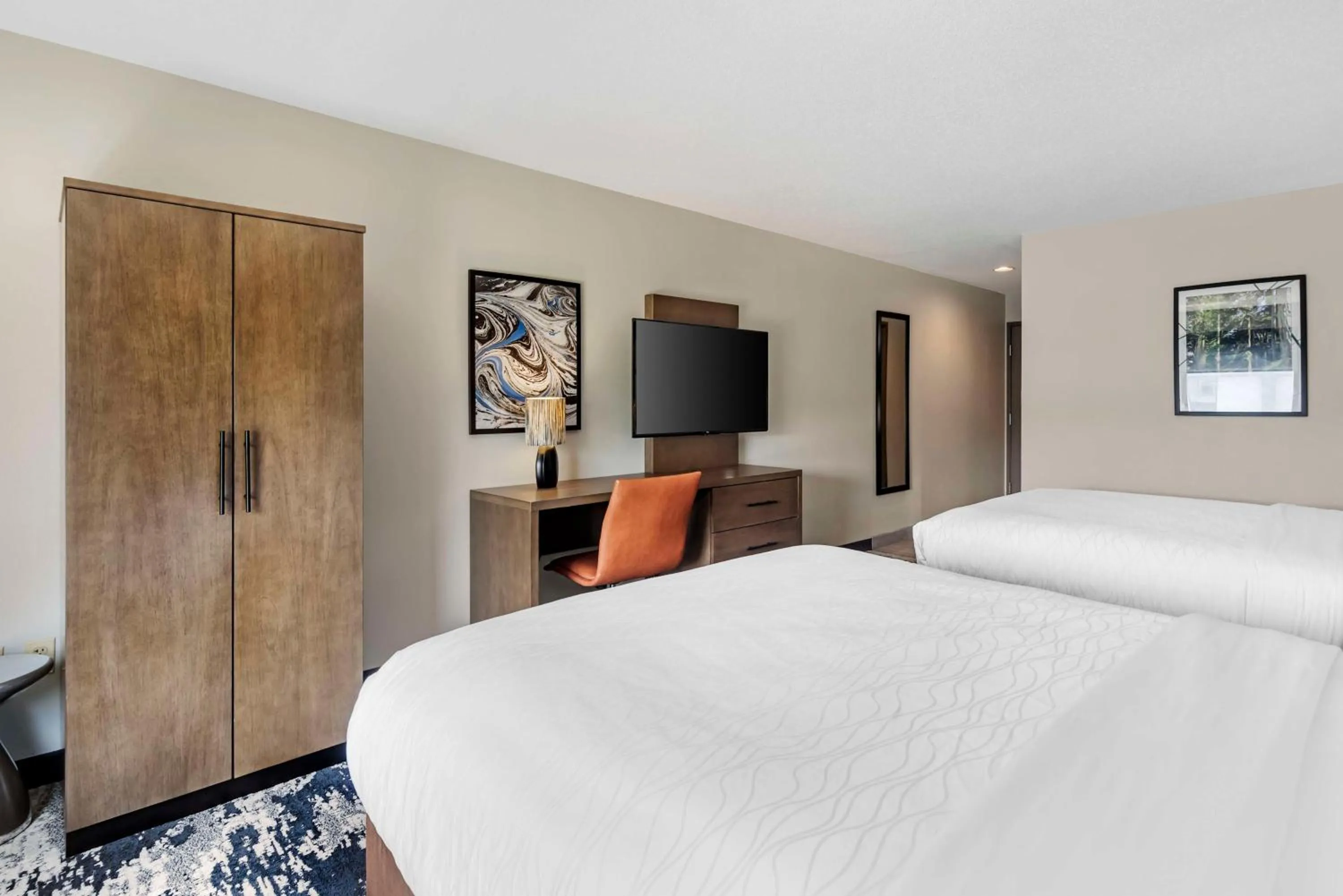 Bedroom, Bed in Best Western Plus Bourbonnais Hotel & Suites