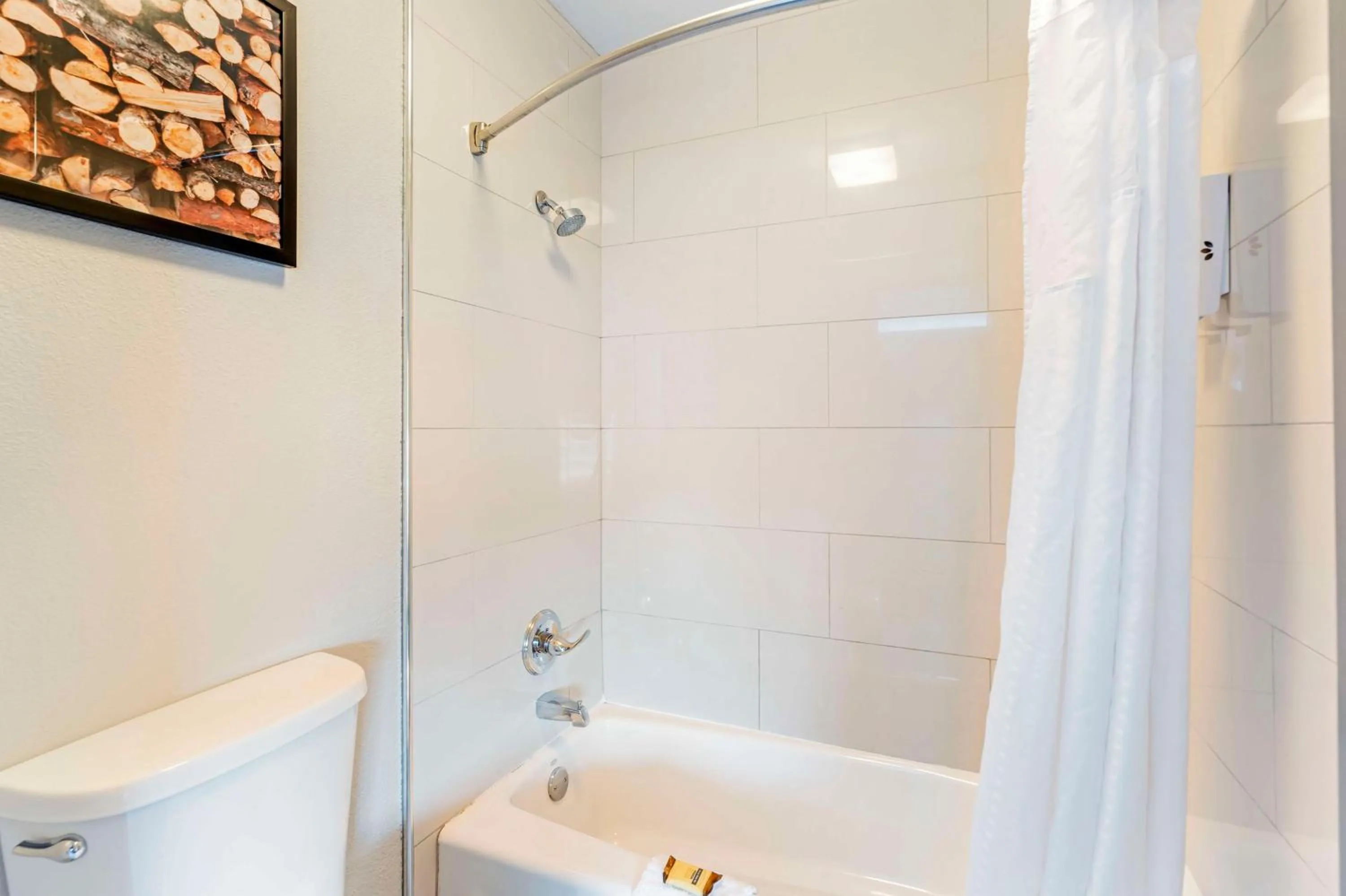 Bathroom in Best Western Plus Bourbonnais Hotel & Suites