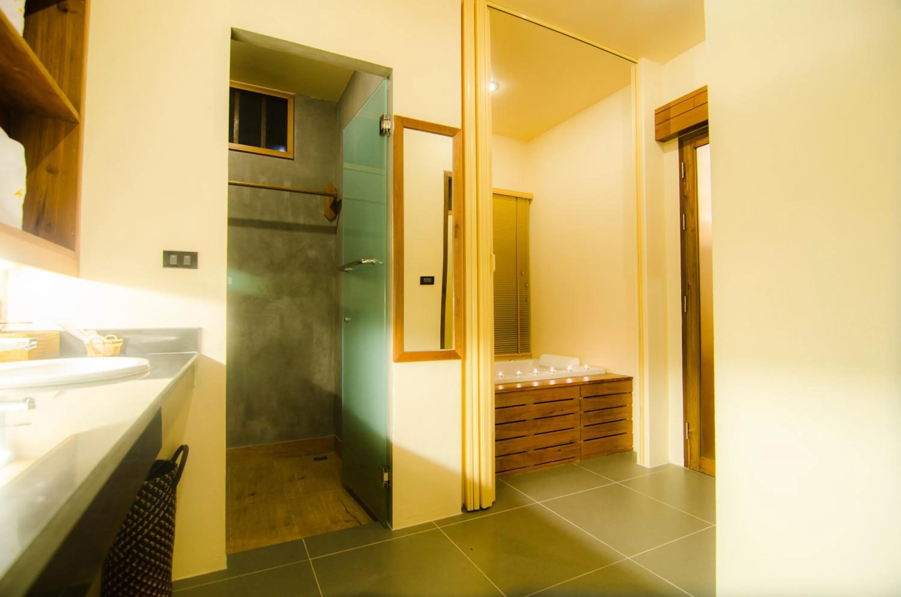 Bathroom in Koh Yao Yai Hillside Resort