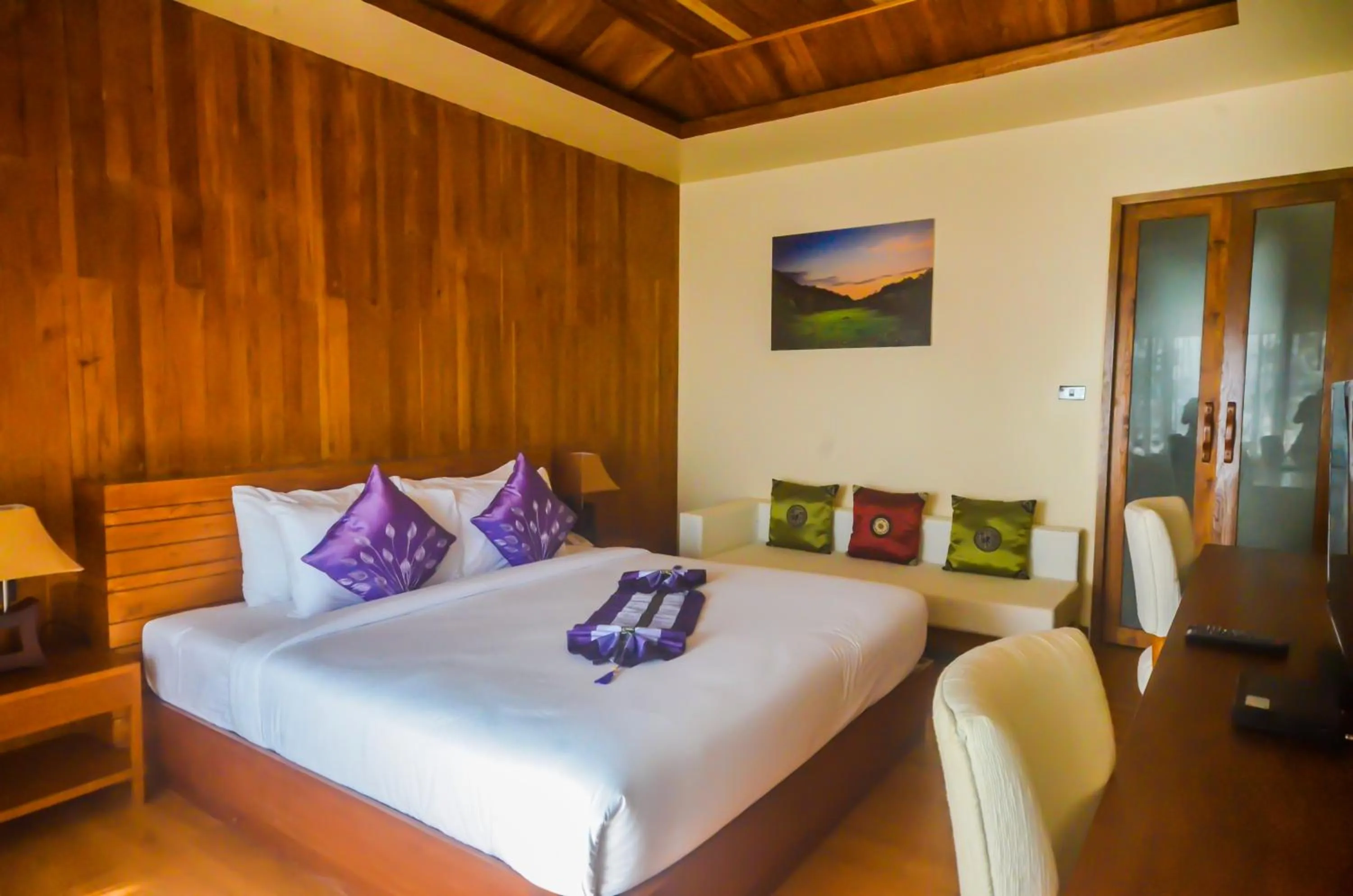 Bed in Koh Yao Yai Hillside Resort