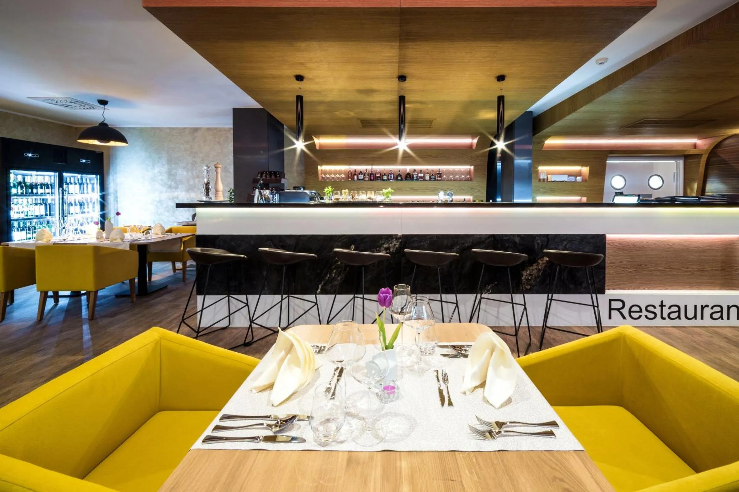 Restaurant/places to eat in Village Resort Hanuliak