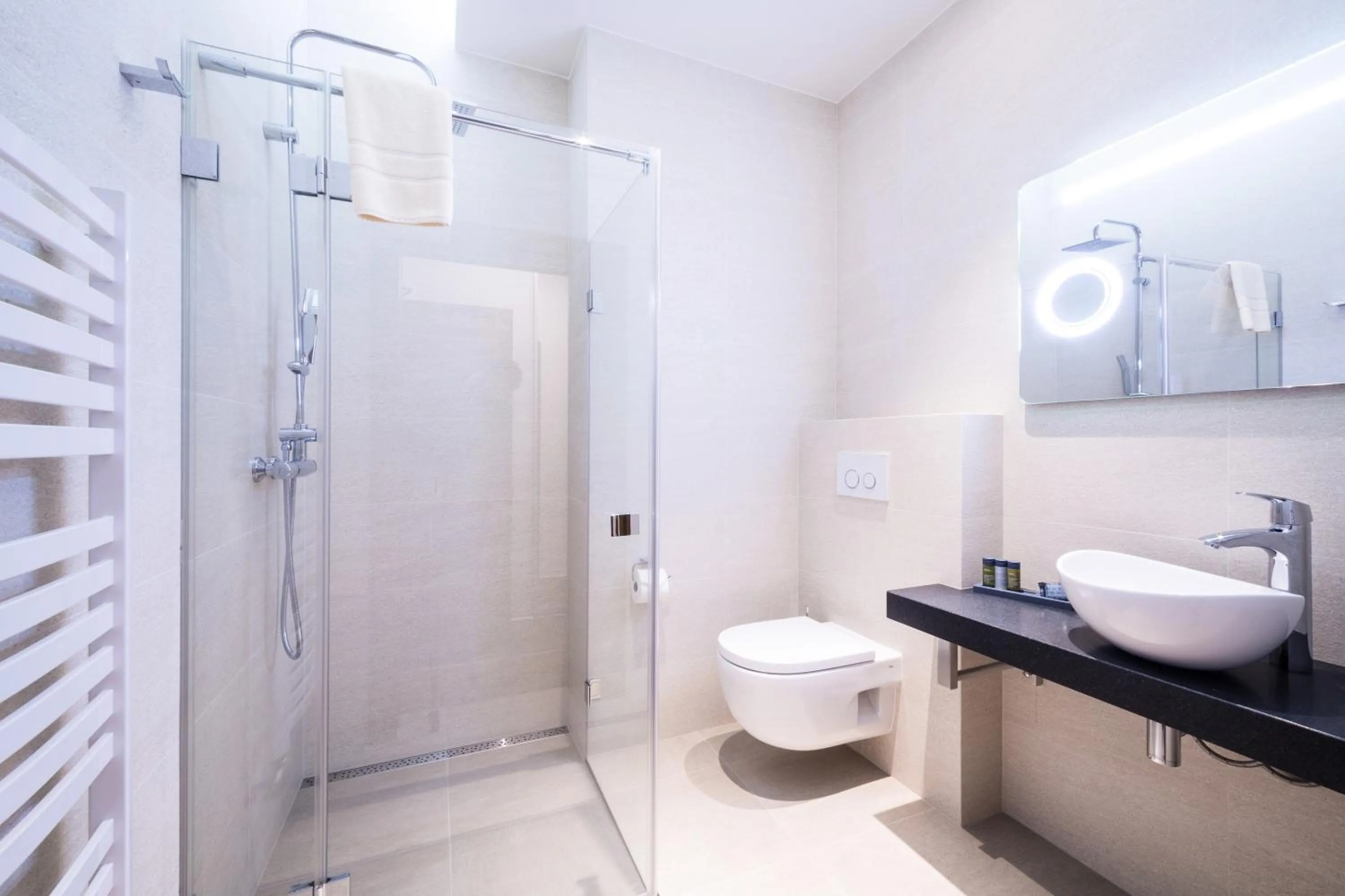 Shower in Village Resort Hanuliak