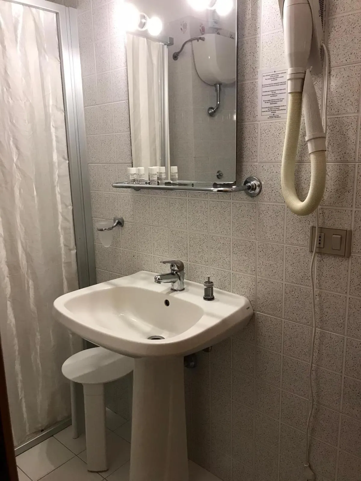 Shower in Residence Buganvillea