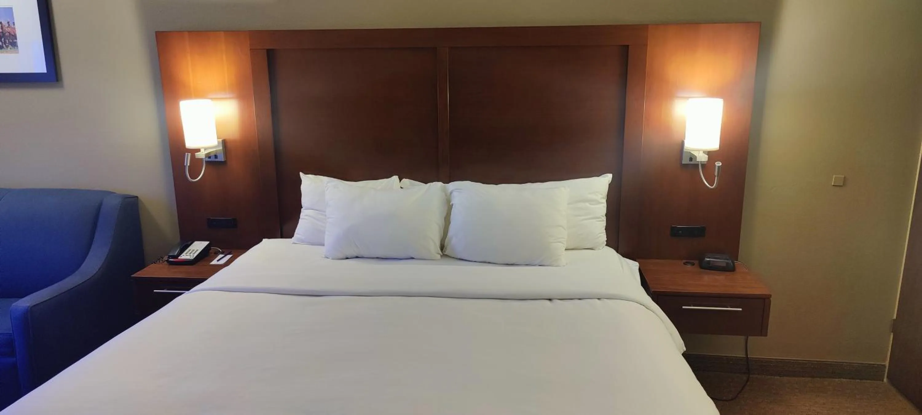 View (from property/room), Bed in Comfort Inn Lancaster at Rockvale