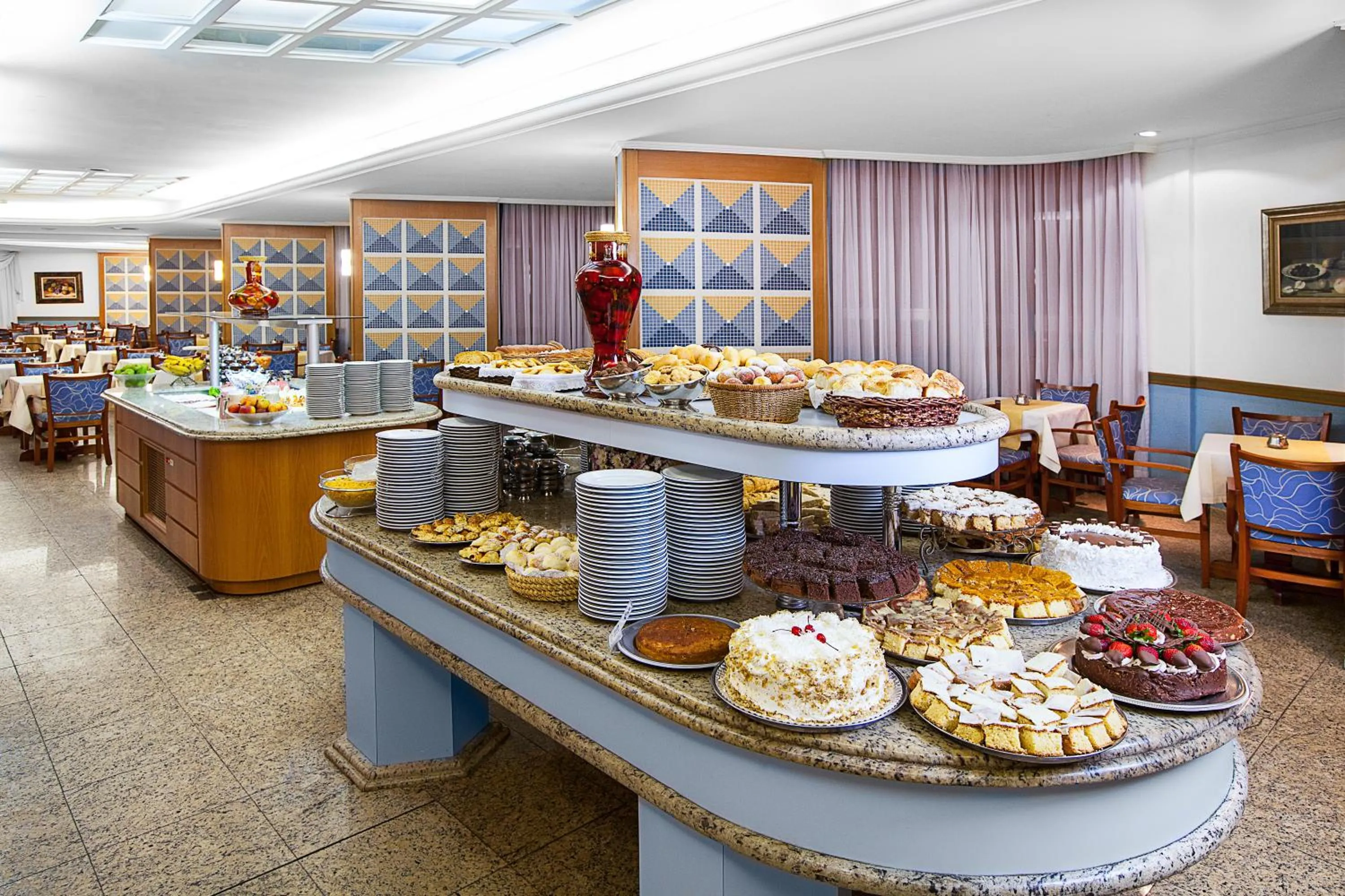 Restaurant/places to eat in Hotel D'sintra