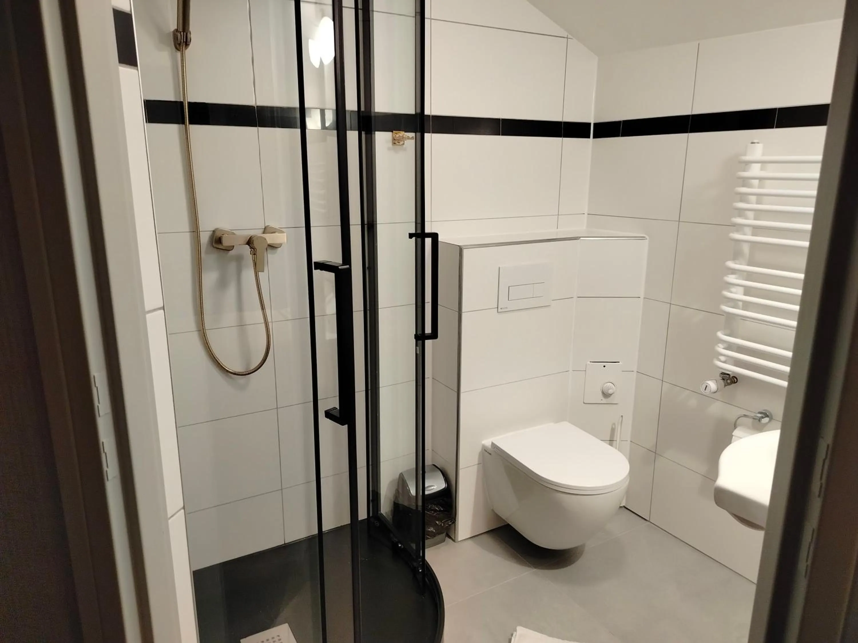 Shower in Hotelik Krakowiak