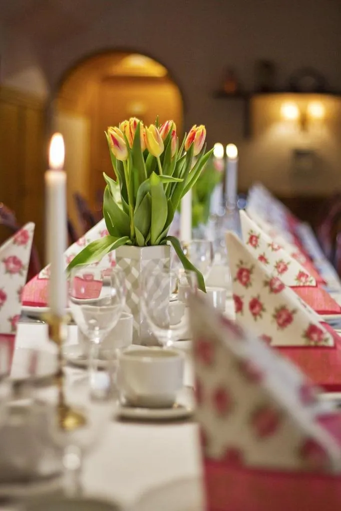 Restaurant/places to eat in Hotell Mikaelsgården